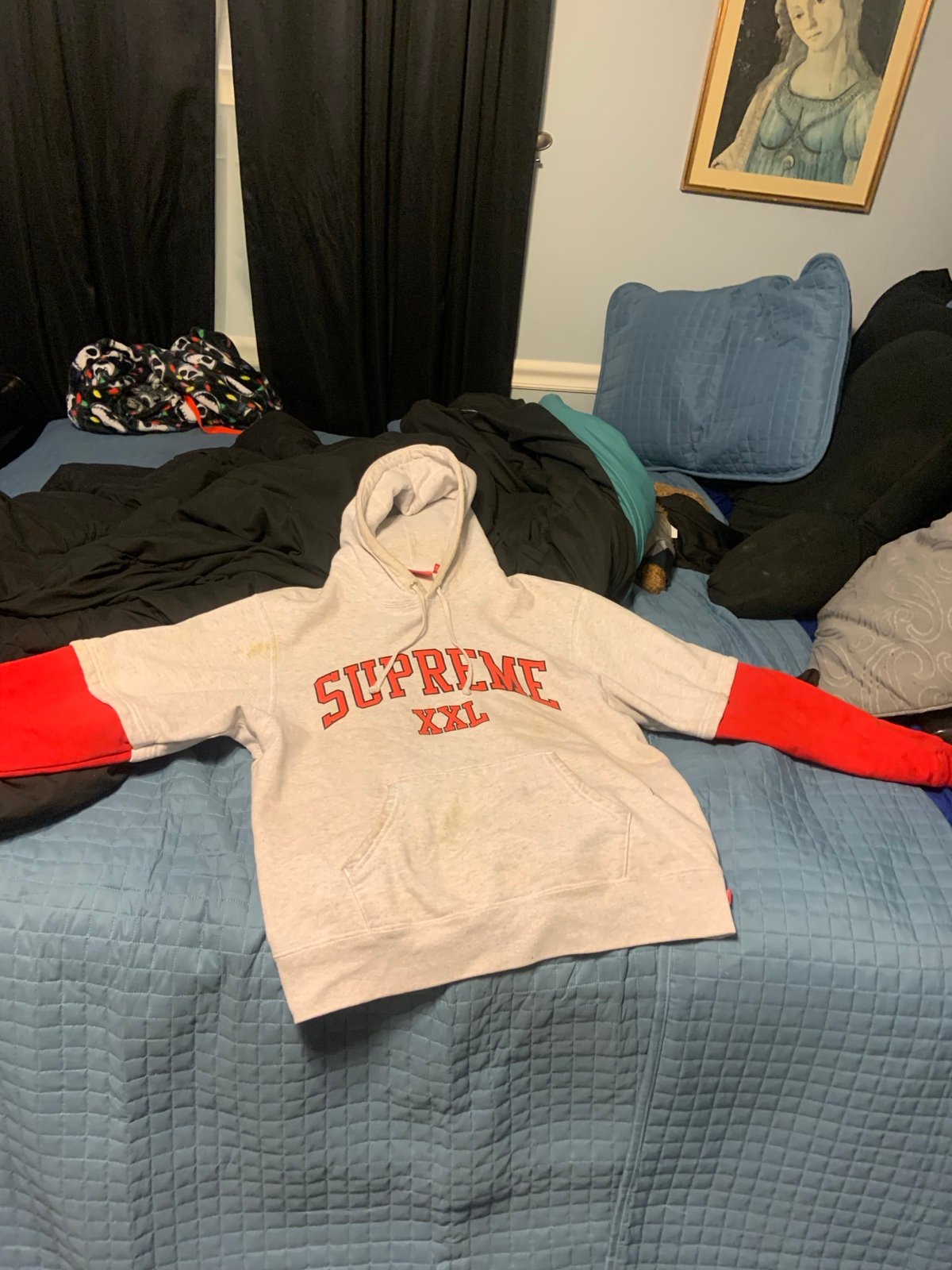 Supreme XXL hooded sweatshirt