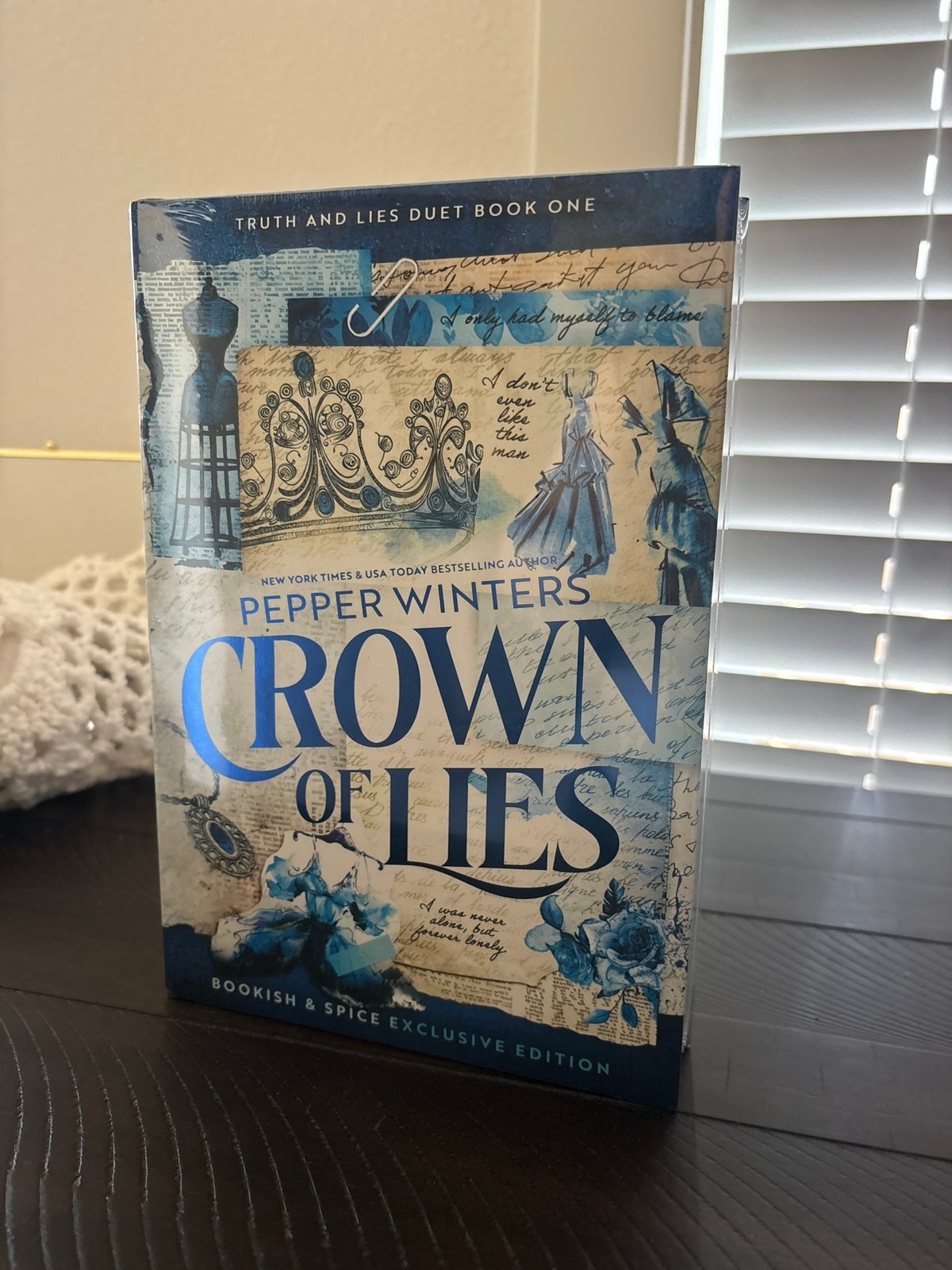 Crown of lies SE
