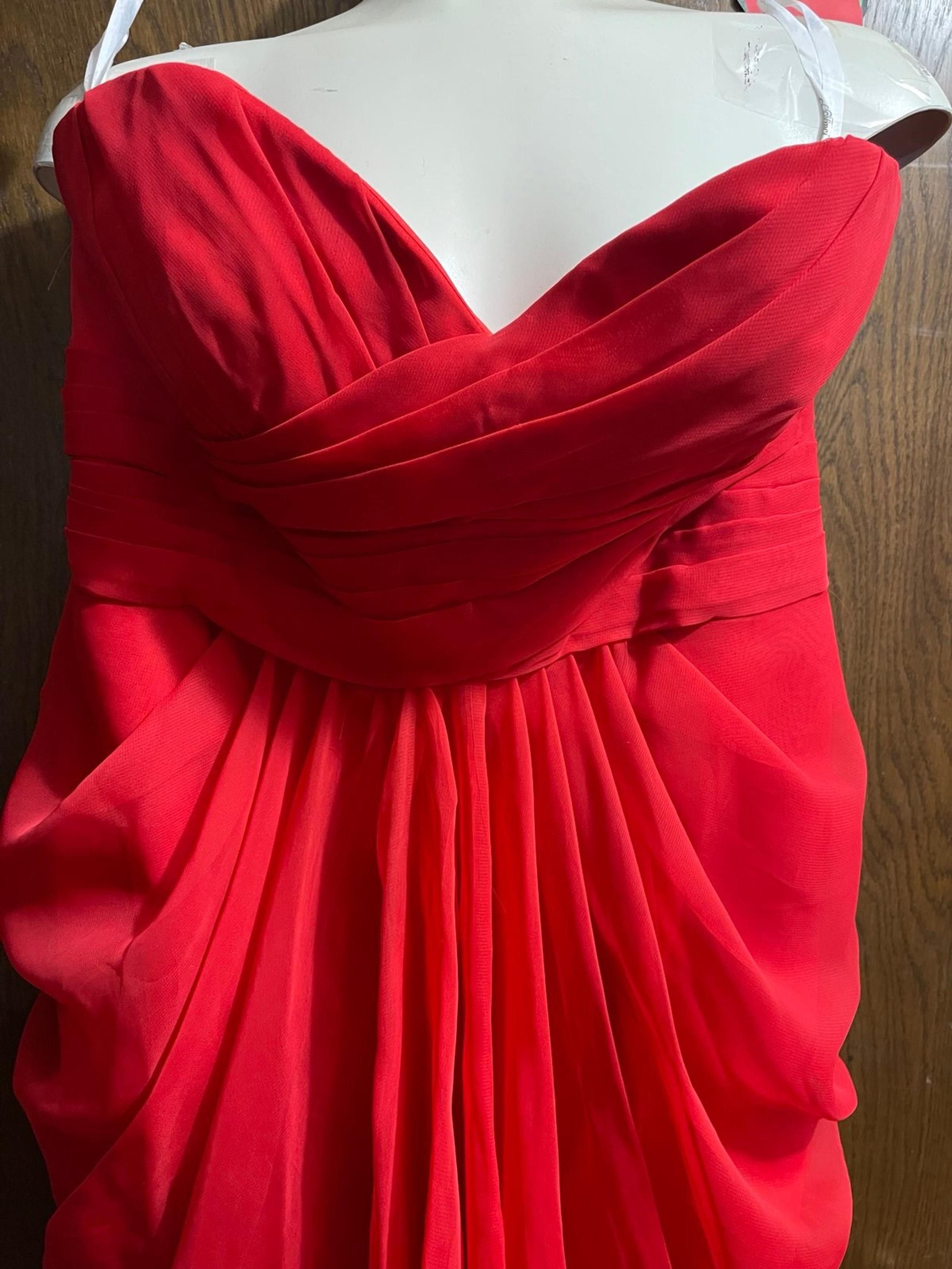 DaVinci cocktail dress size 16