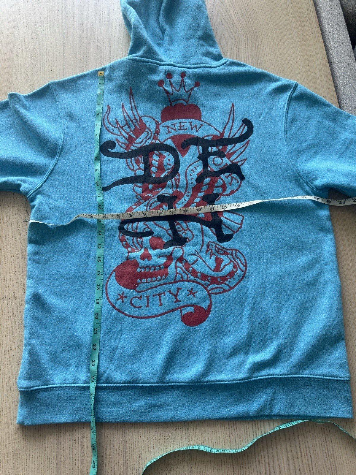 New- Ed Hardy Mens Size Large Hoodie Tattoo Flame NYC Aqua Graphic Print