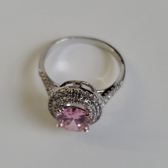 Gorgeous Pink Diamond Simulant with Halo Diamond Simulants Ring