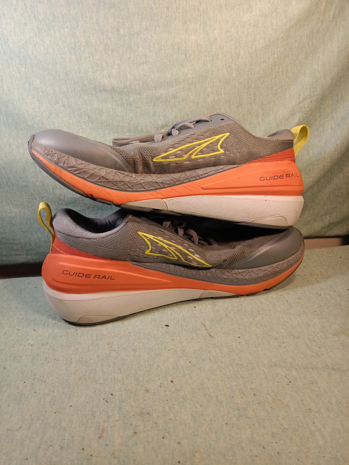 Altra Paradigm 5 Running Shoes Sneakers Women's Size 7 US/37.5 EU Gray Orange