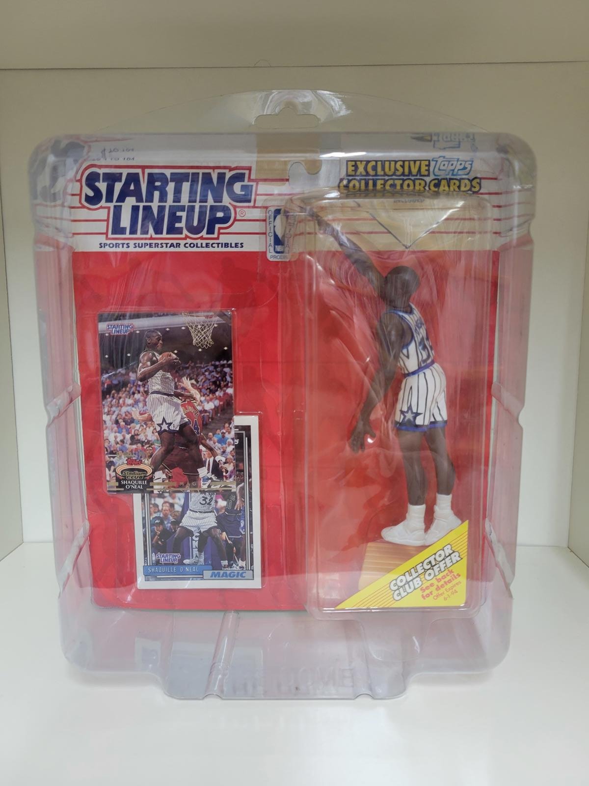 Starting Lineup 1993 Shaquille O'Neal Action Figure with Collector Cards