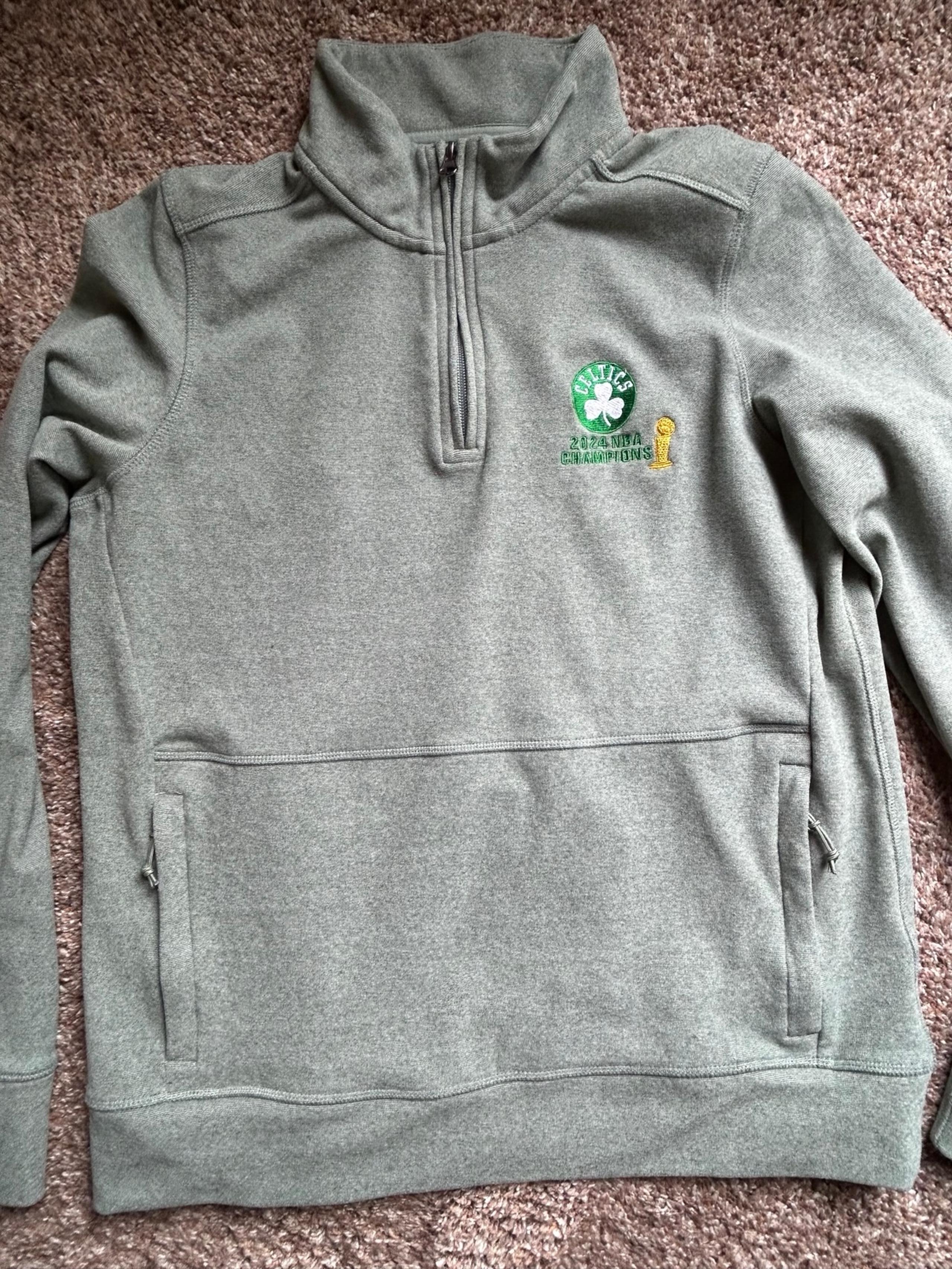 Boston Celtics Women’s Quarter Zip Sweatshirt