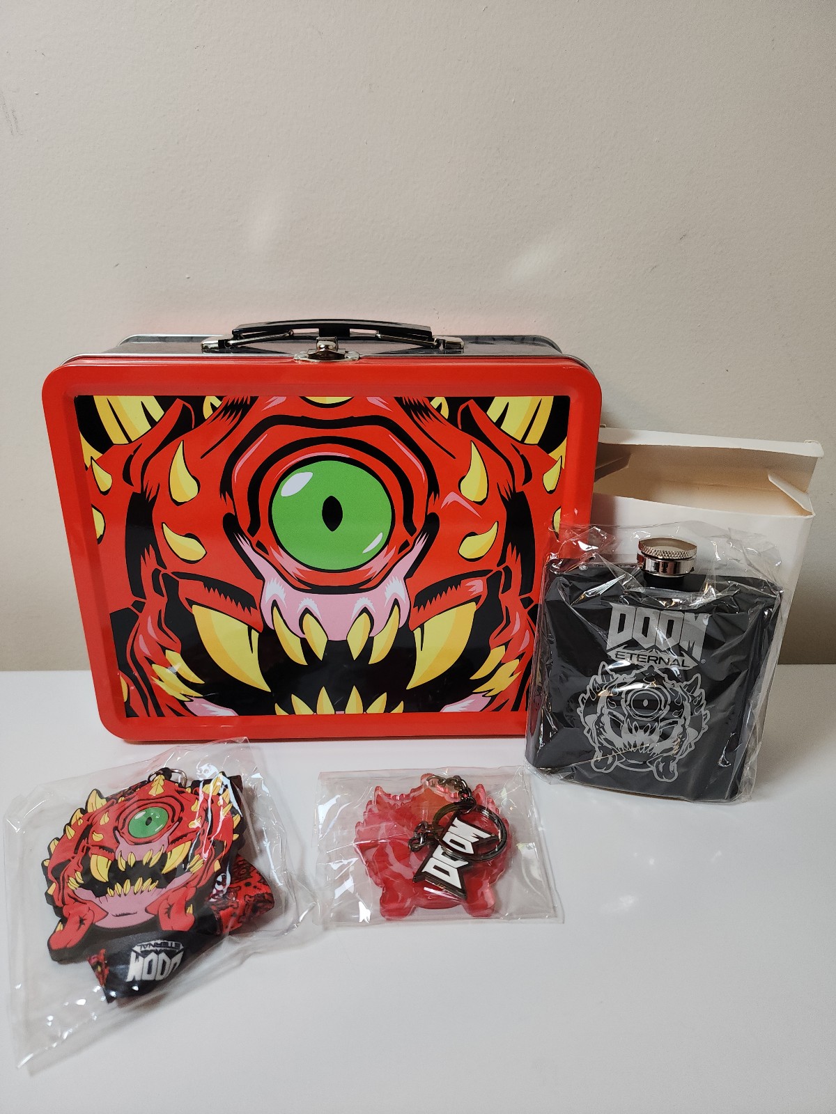 Doom Eternal 2021 Cacodemon Lunch Box Lunchbox Flask Keychain Lanyard New