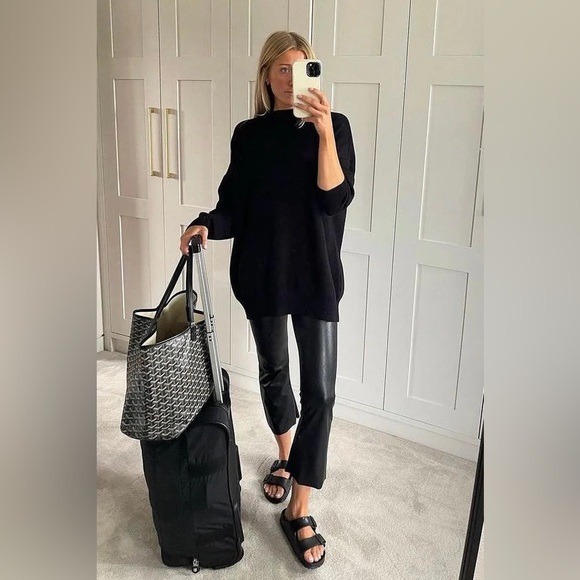 Commando Faux Leather Crop Flare Leggings in Black Size Xlarge