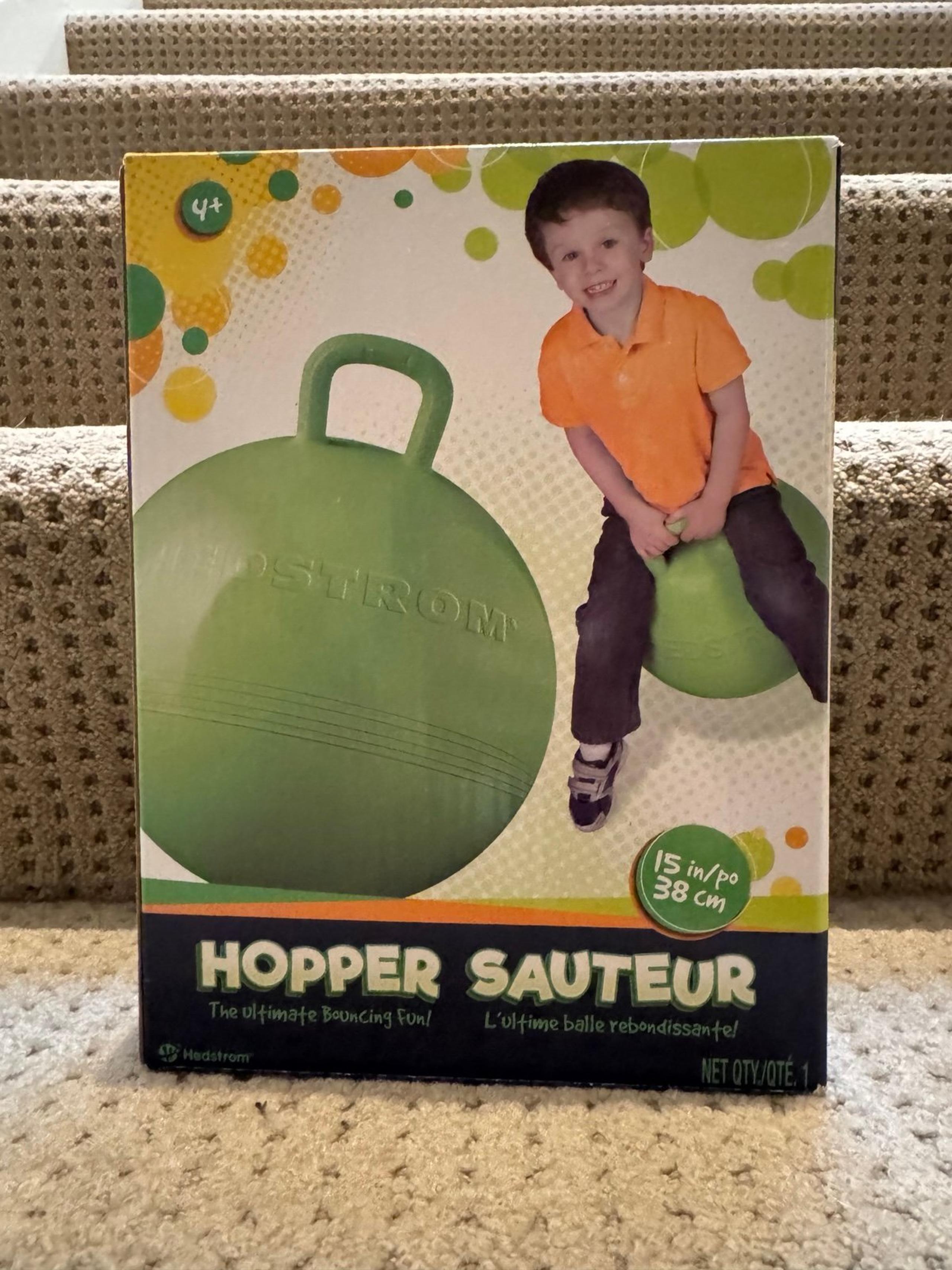 Green 15 Inch Hopper Ball, Hopper Sauteur, New in box - Hedstrom