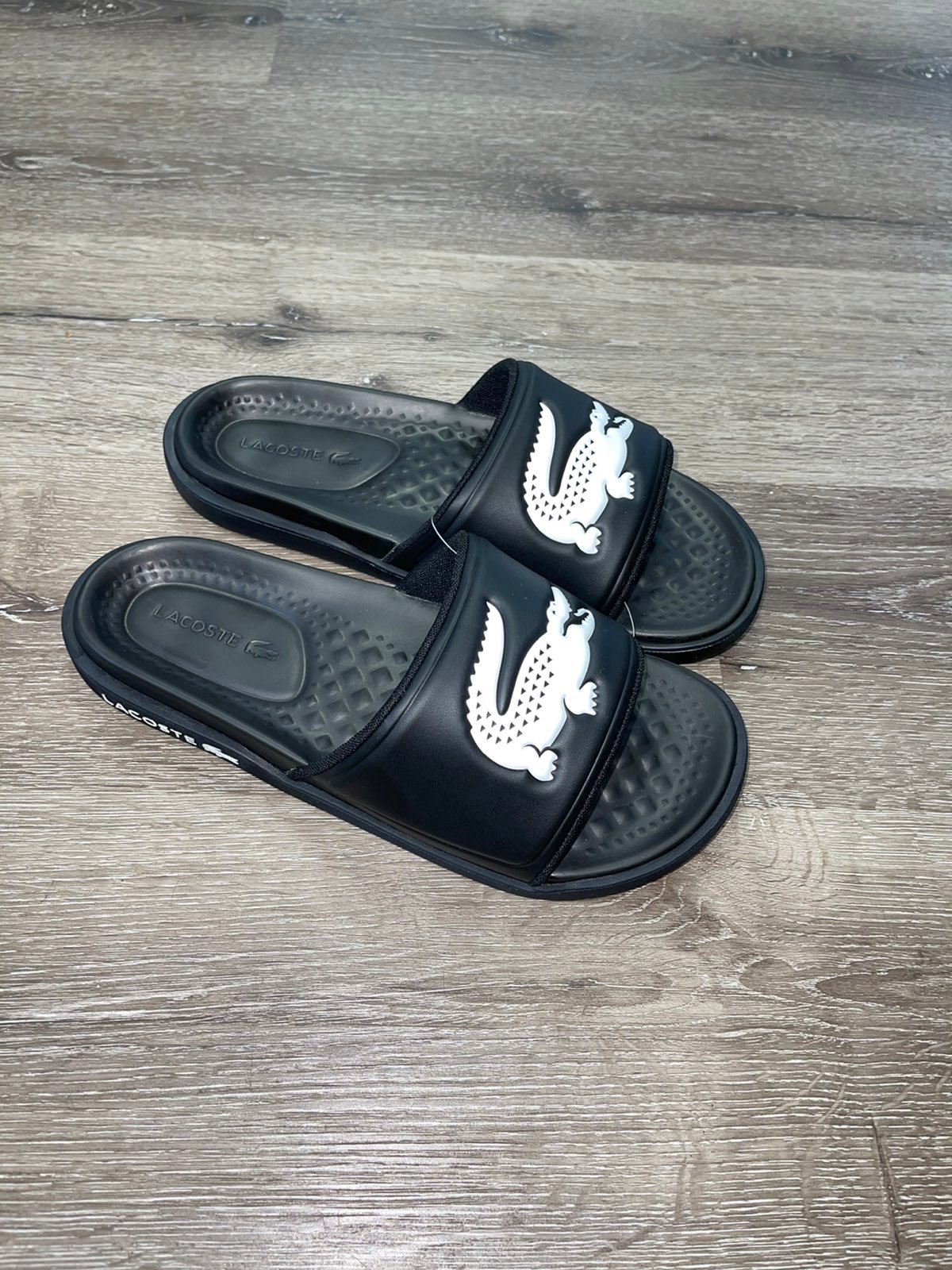 Lacoste Croco slides Black size 12