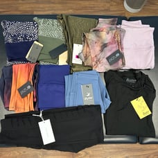 NWT women’s activewear size S lot