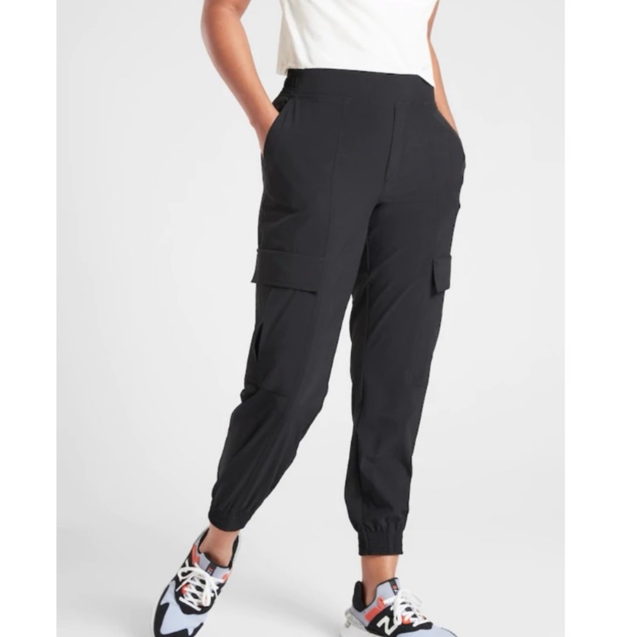 NWT Athleta Chelsea Utility Jogger Black Pants