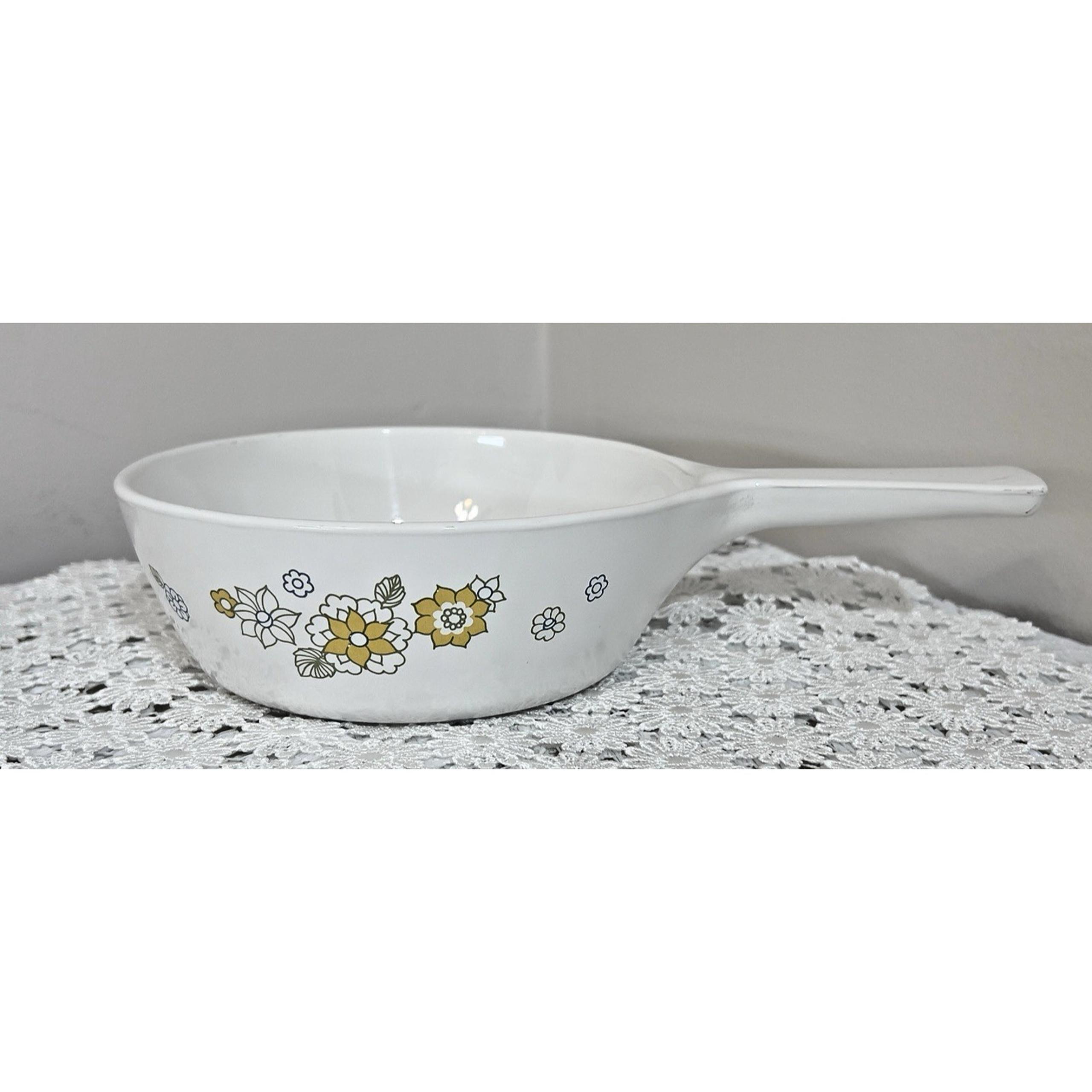 Corning Ware Saucepan P-81-B Floral Bouquet Frost White 5 7/ 8-inch 1 Quart