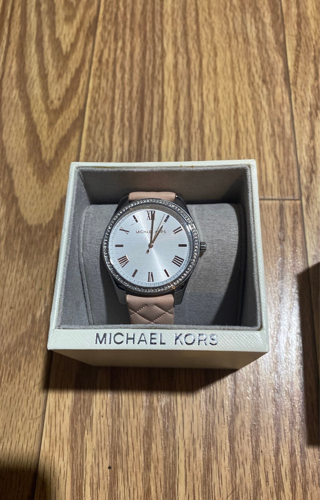 Michael Kors watch mk 2772 light pink watch new
