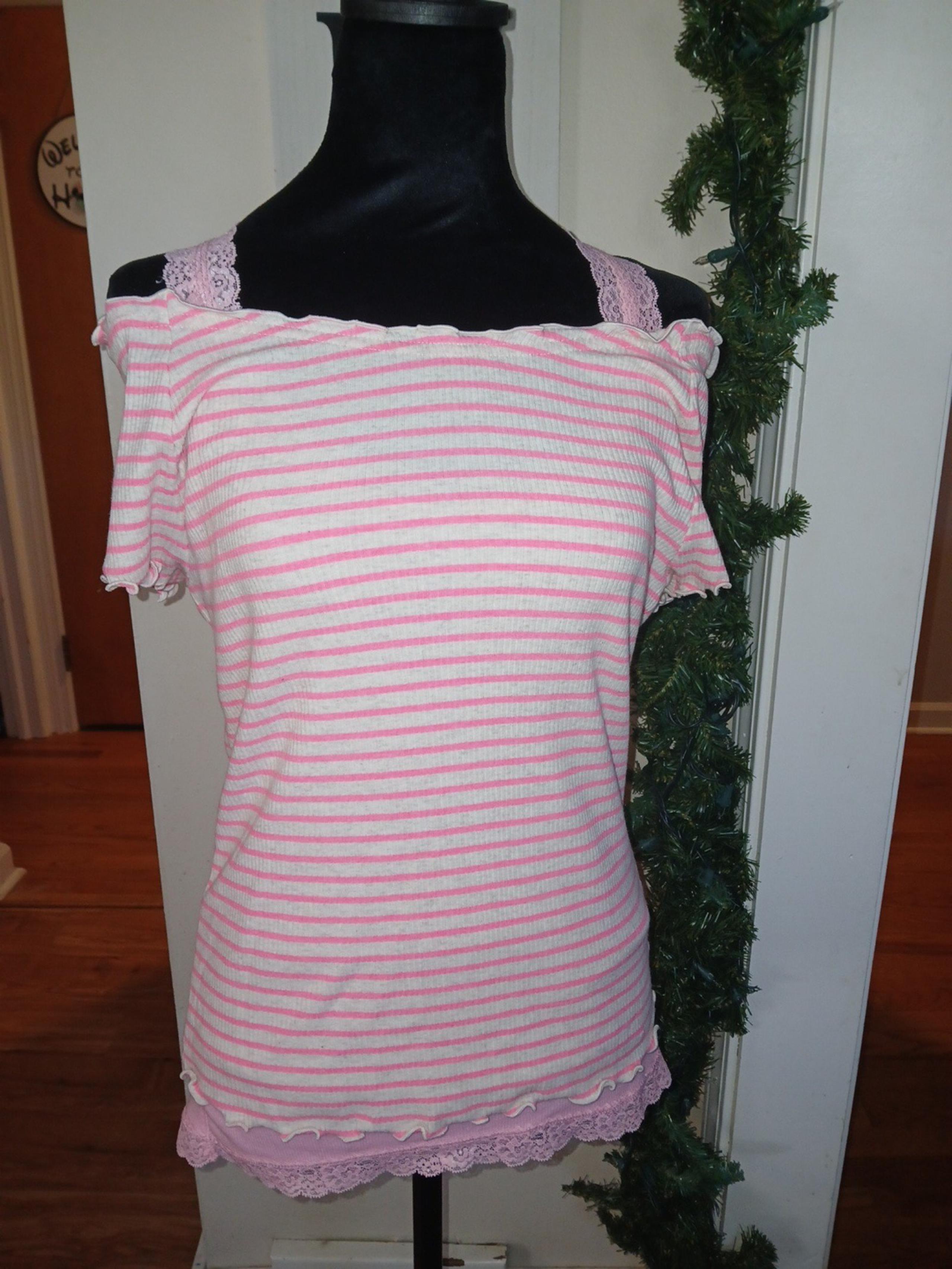 Y2K Old Navy pink and white striped Top