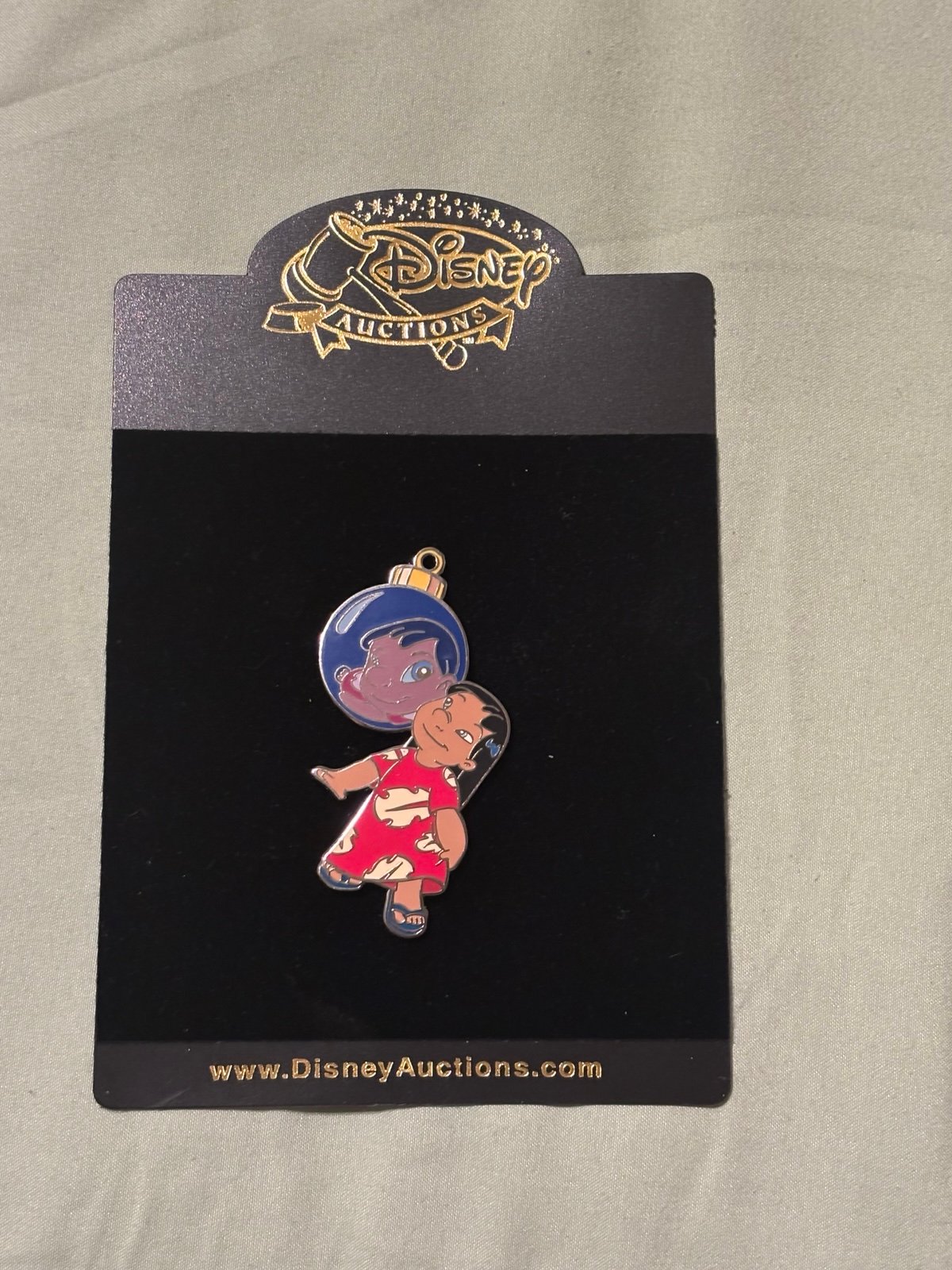 Disney Auctions official pin LE 500 - Lilo Ornament