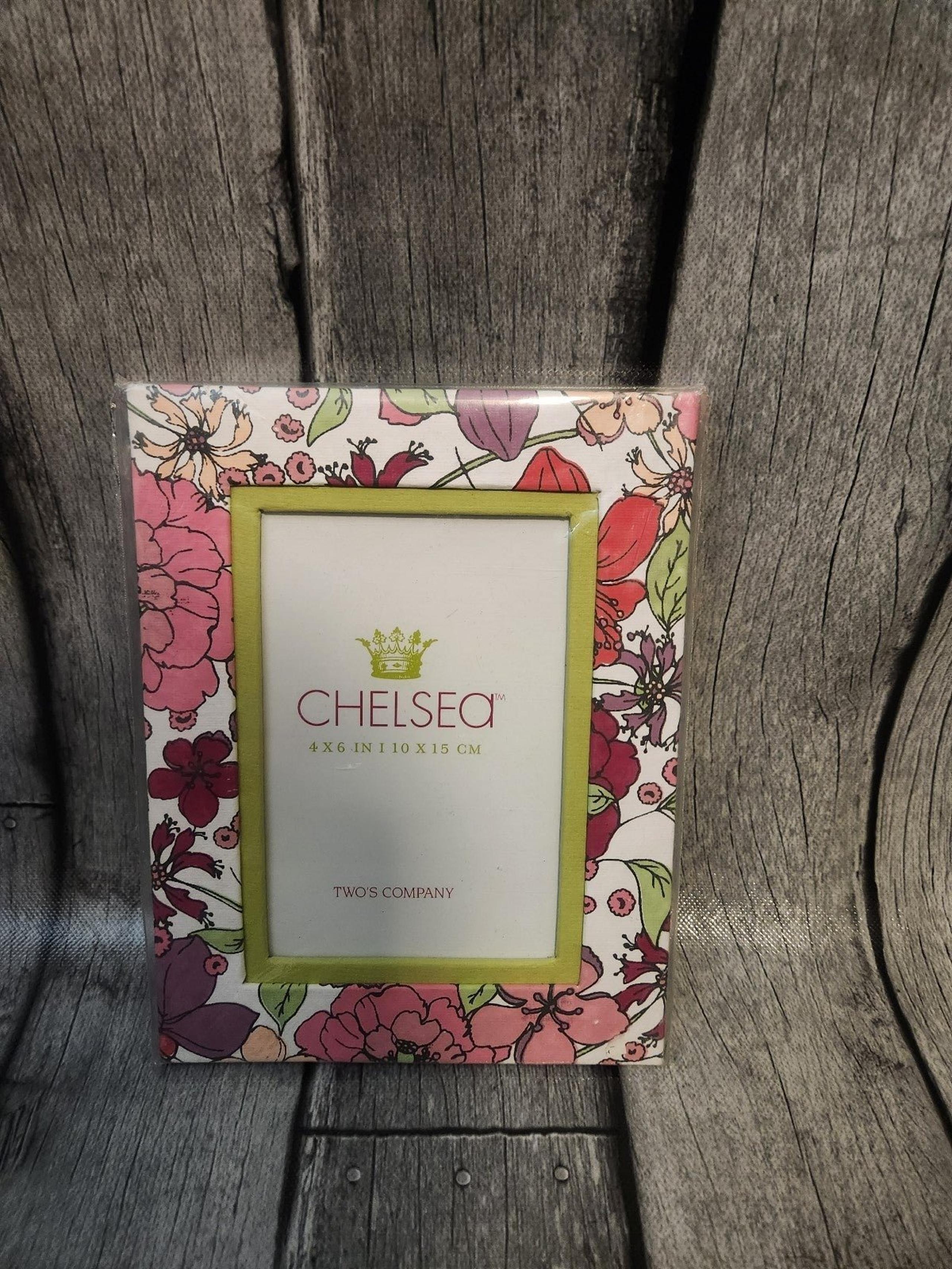 Brand new pink floral 4x6 picture frame