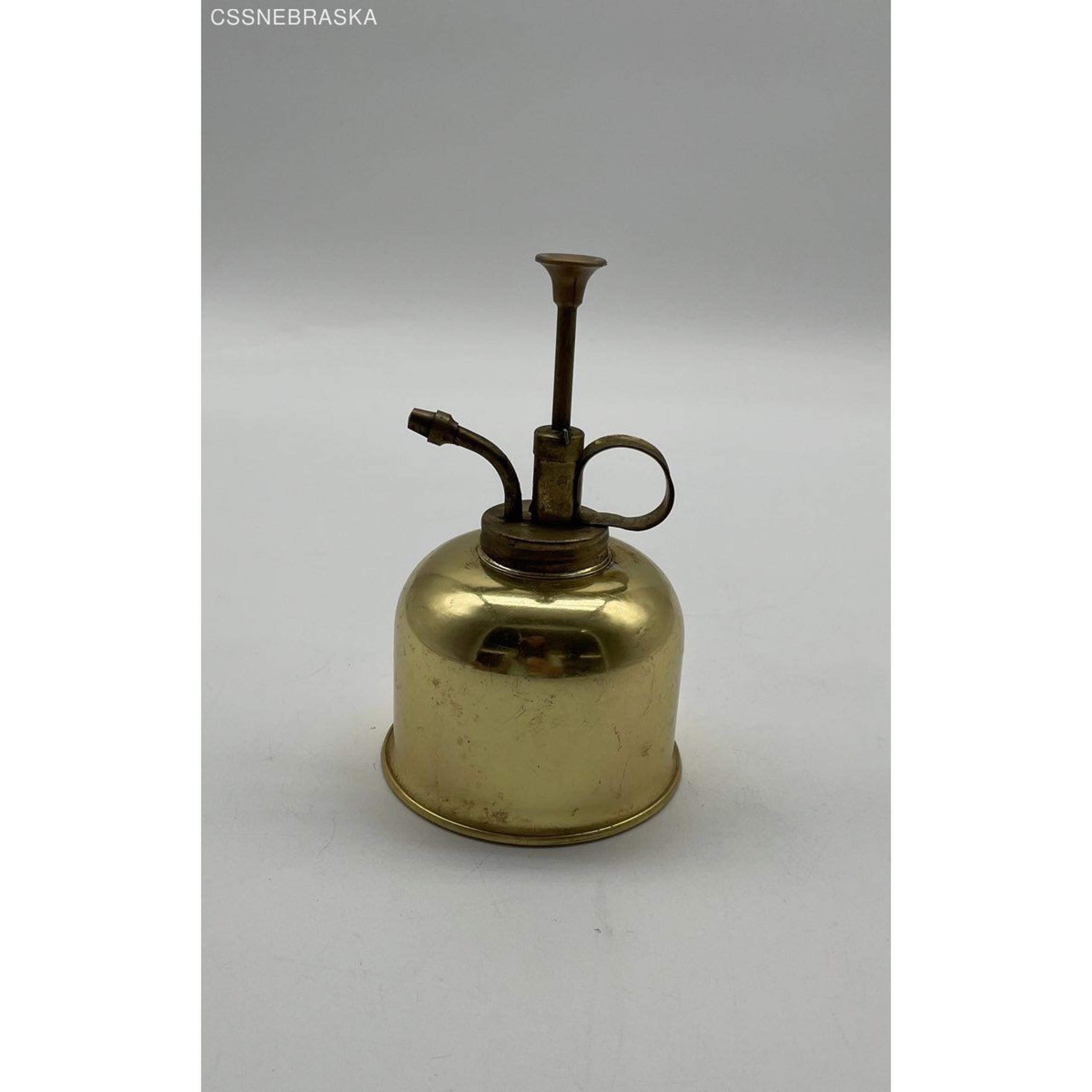 Vintage Brass / Copper Steampunk Pump Oil Metal Watering Spray Spritzer Can