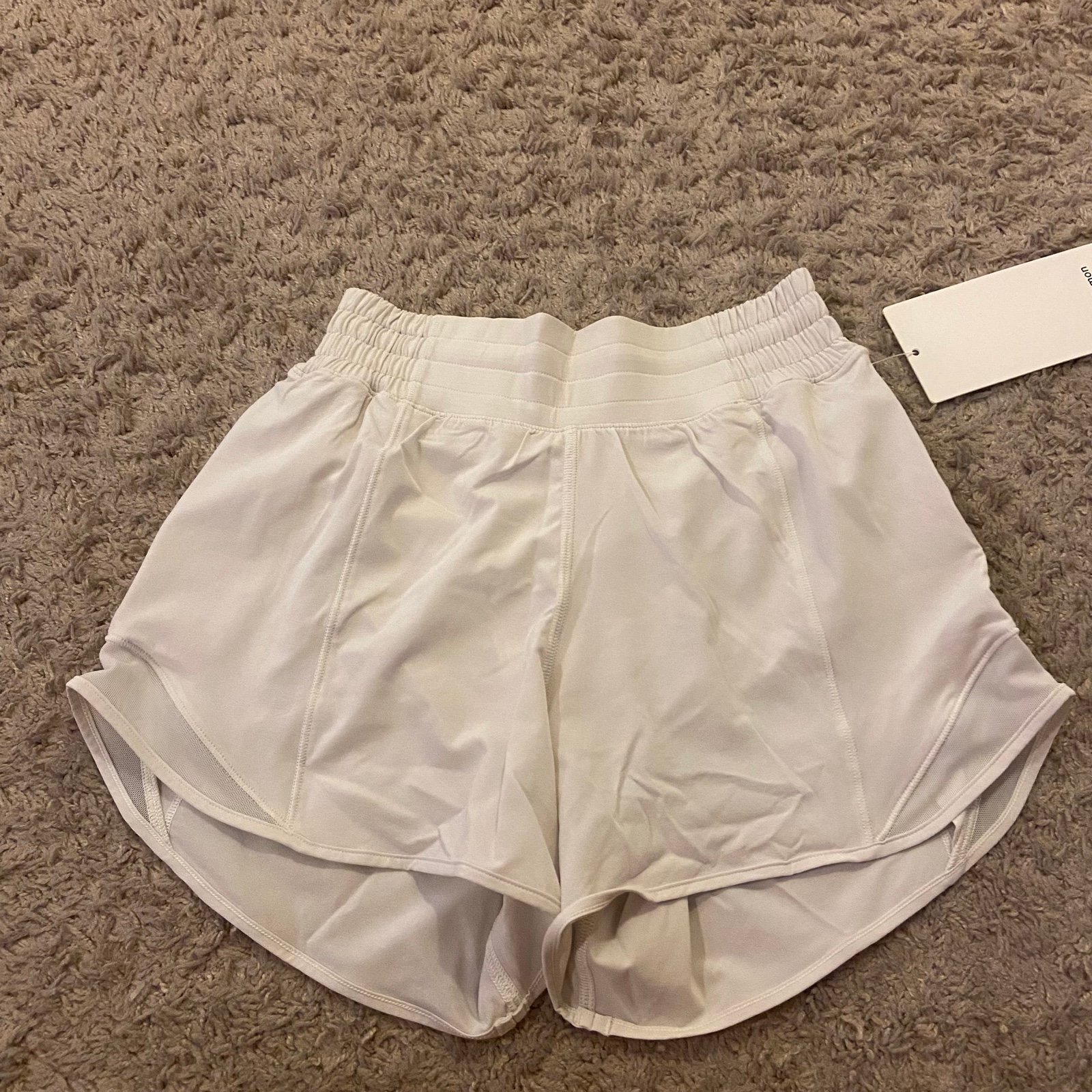 Women’s Lululemon Athletica Hotty Hot High-Rise Lined 4” Shorts