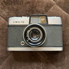 OLYMPUS PEN S F2.8 Film Camera Half-Frame Camera