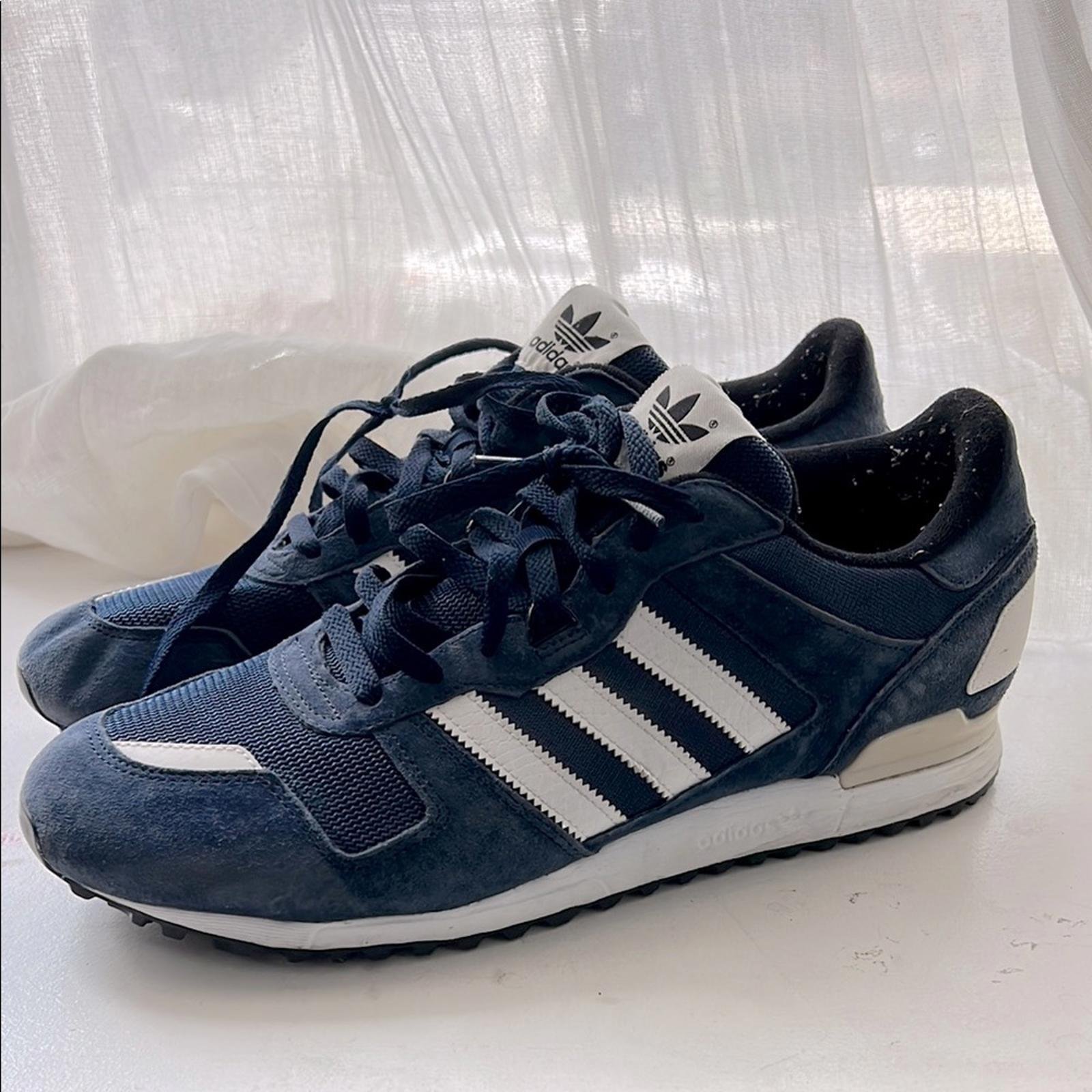 ADIDAS Men's Originals ZX 700 Collegiate Navy Blue White Sneakers Men's 11.5