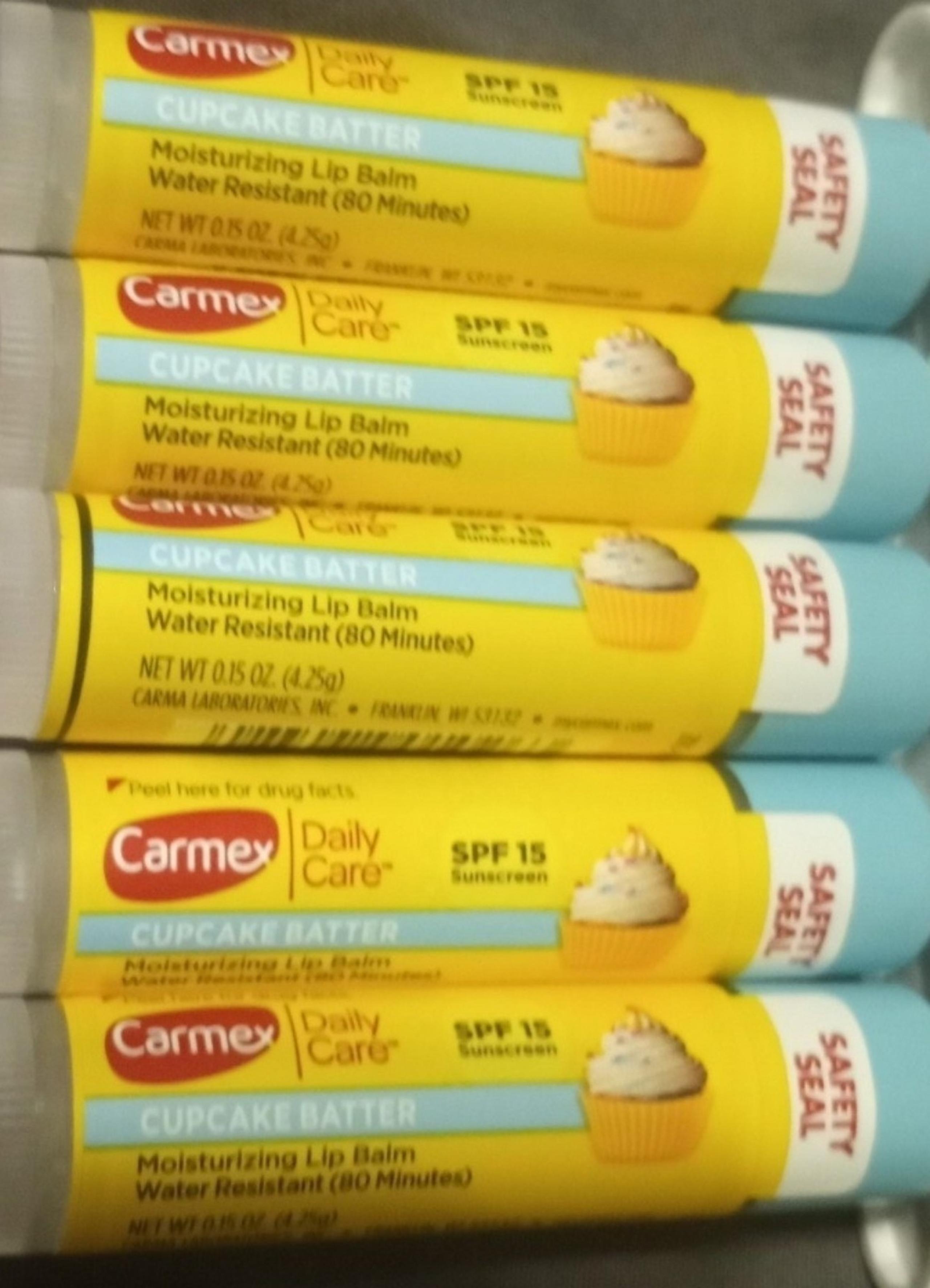 ×5 * Sealed * Carmex SPF Flavored Lip Balm Cupcake Batter Limited Edition