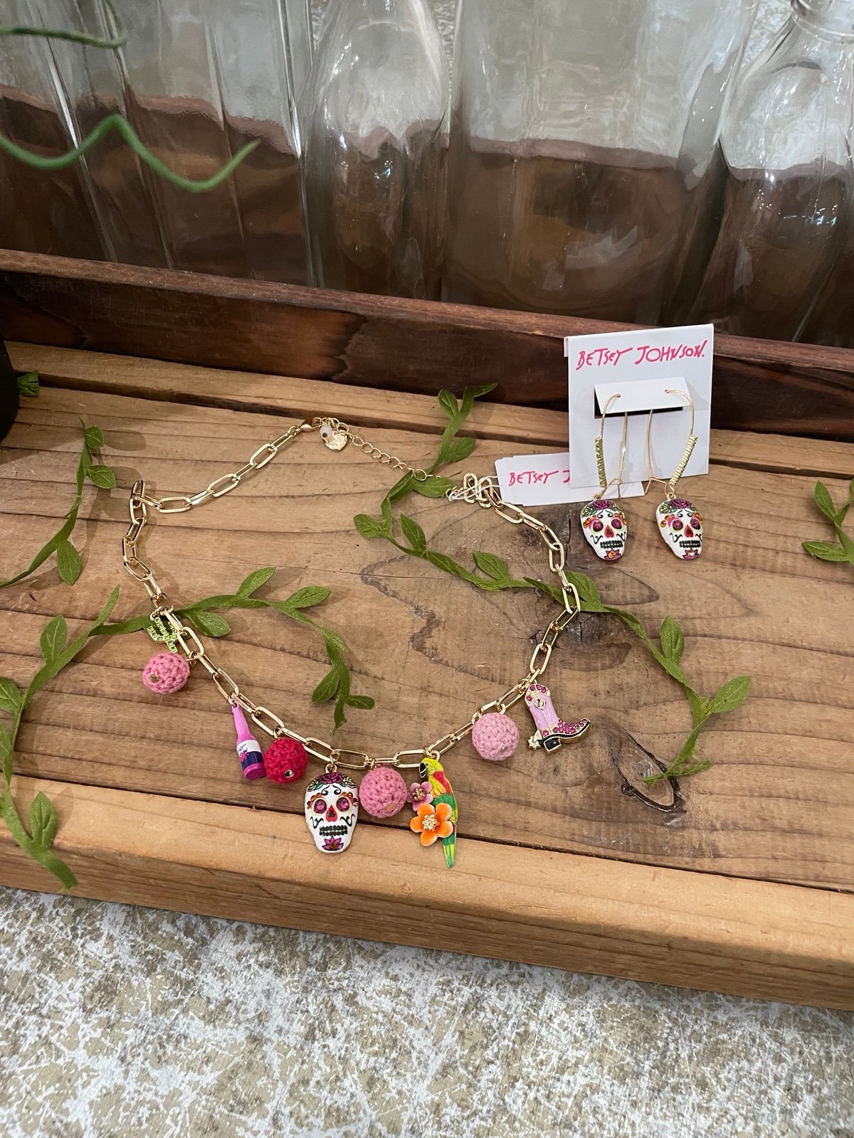 BETSEY JOHNSON PARROT SKULL CHARM NECKLACE & EARRINGS NEW M