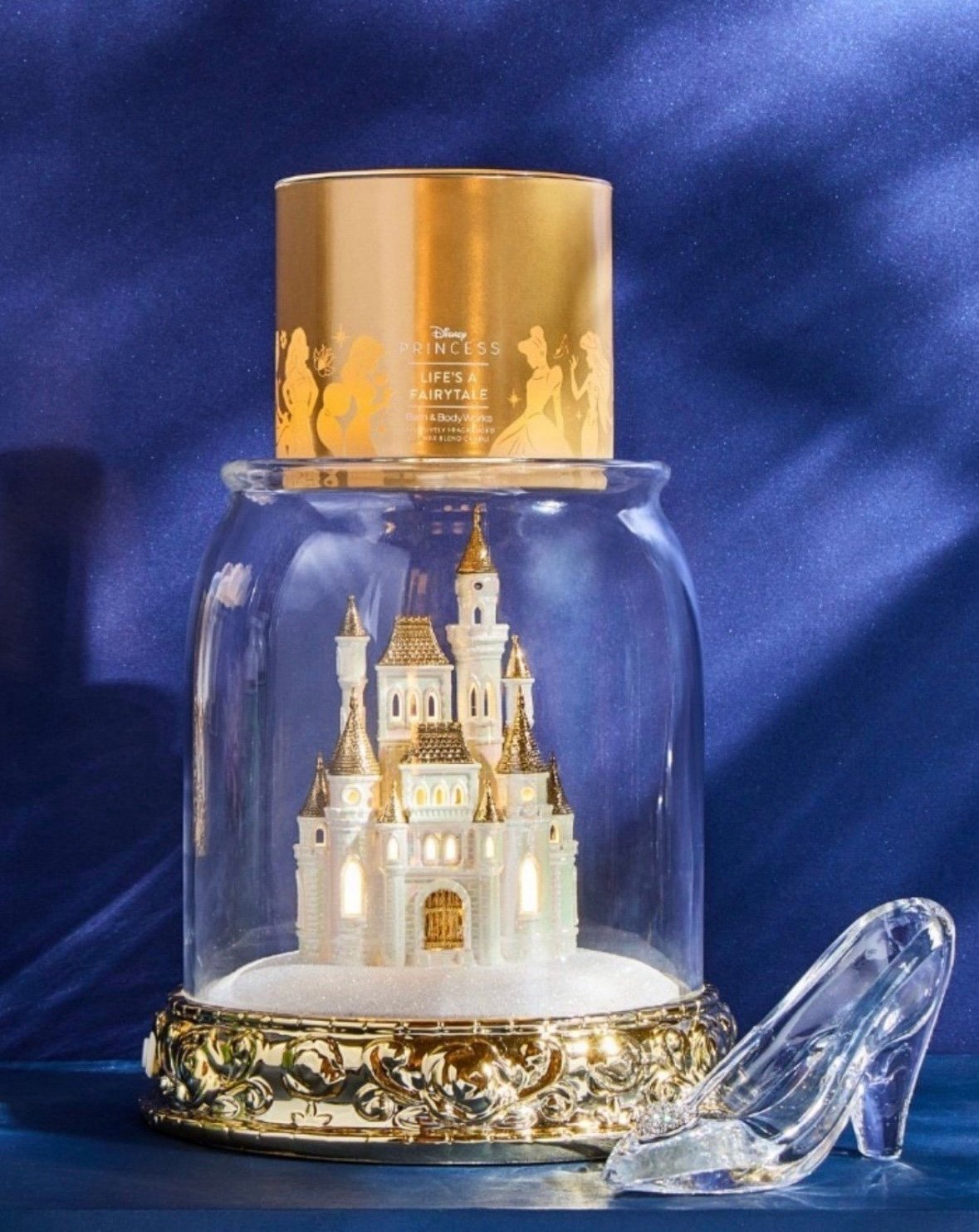 Bath and Body Works Disney Castle Candle Cloche