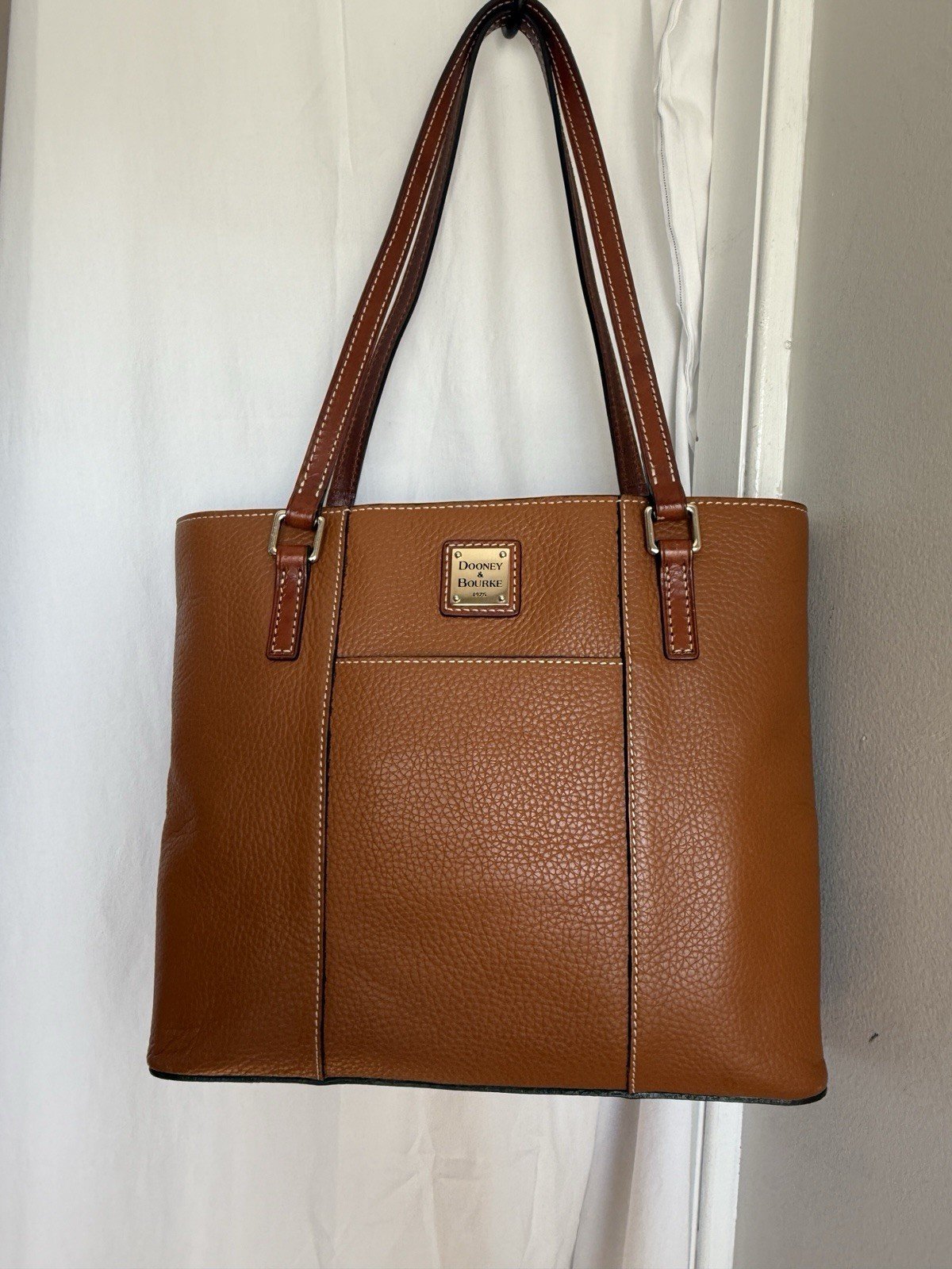 Dooney & Bourke Brown Grain Lexington Leather Tote Purse Shoulder Bag