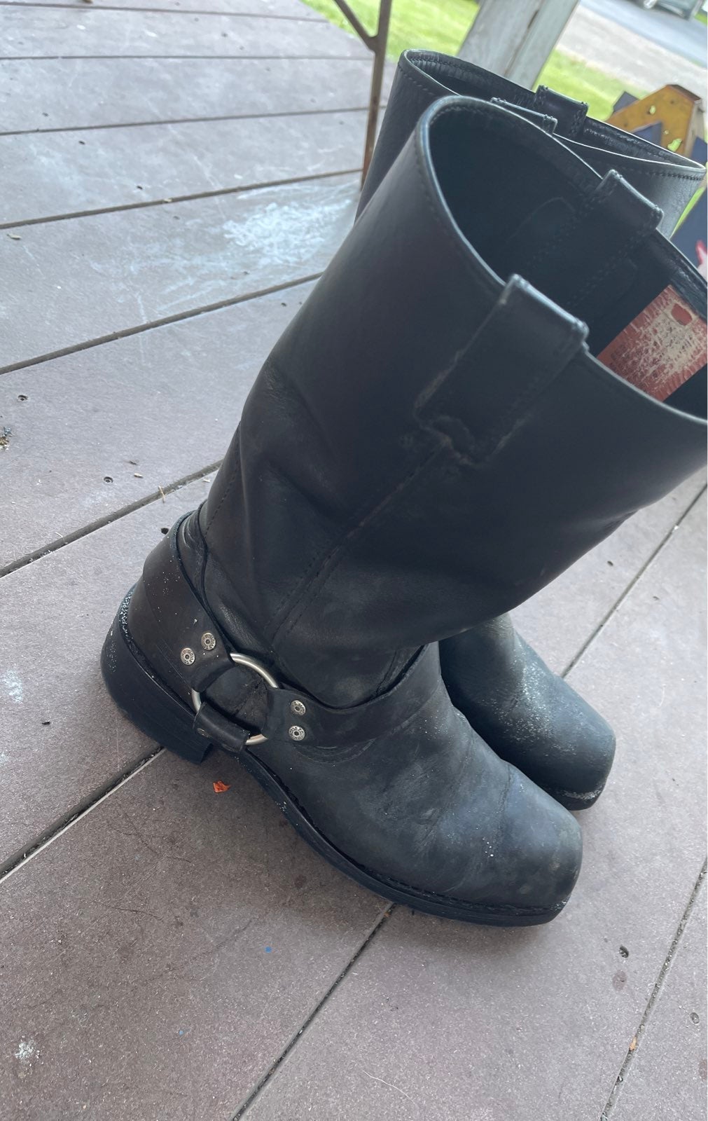 boots size 9