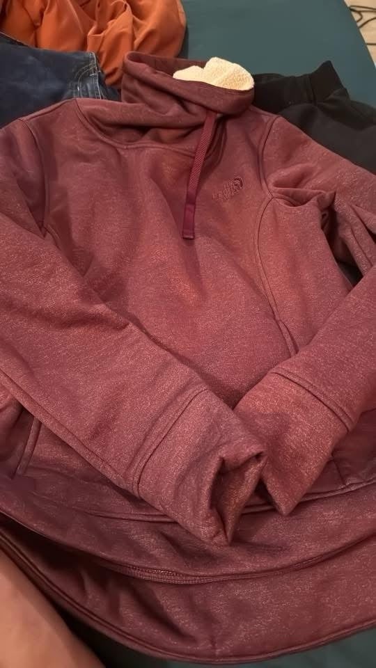 The NorthFace Sweater