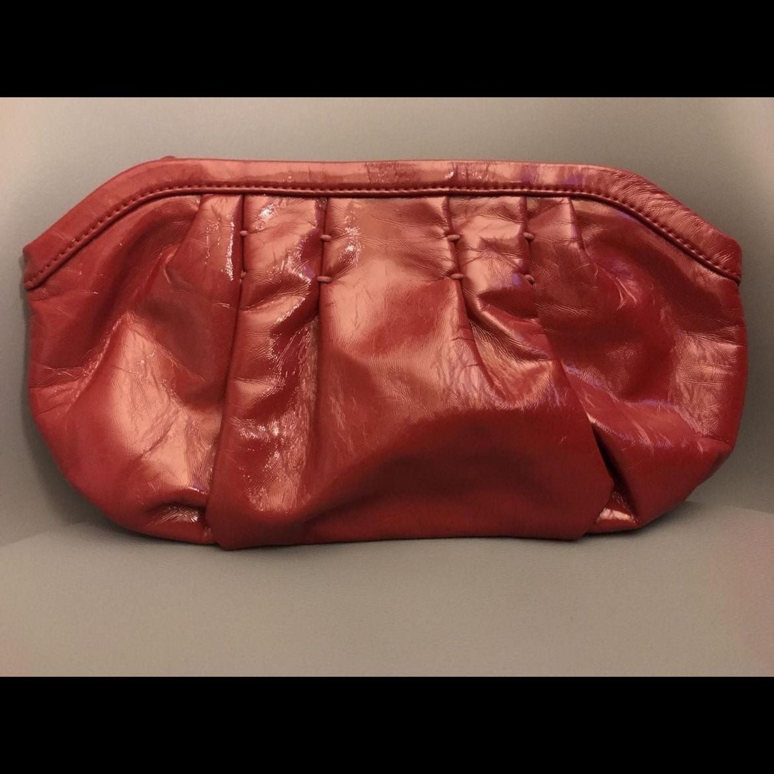 Gap Clutch