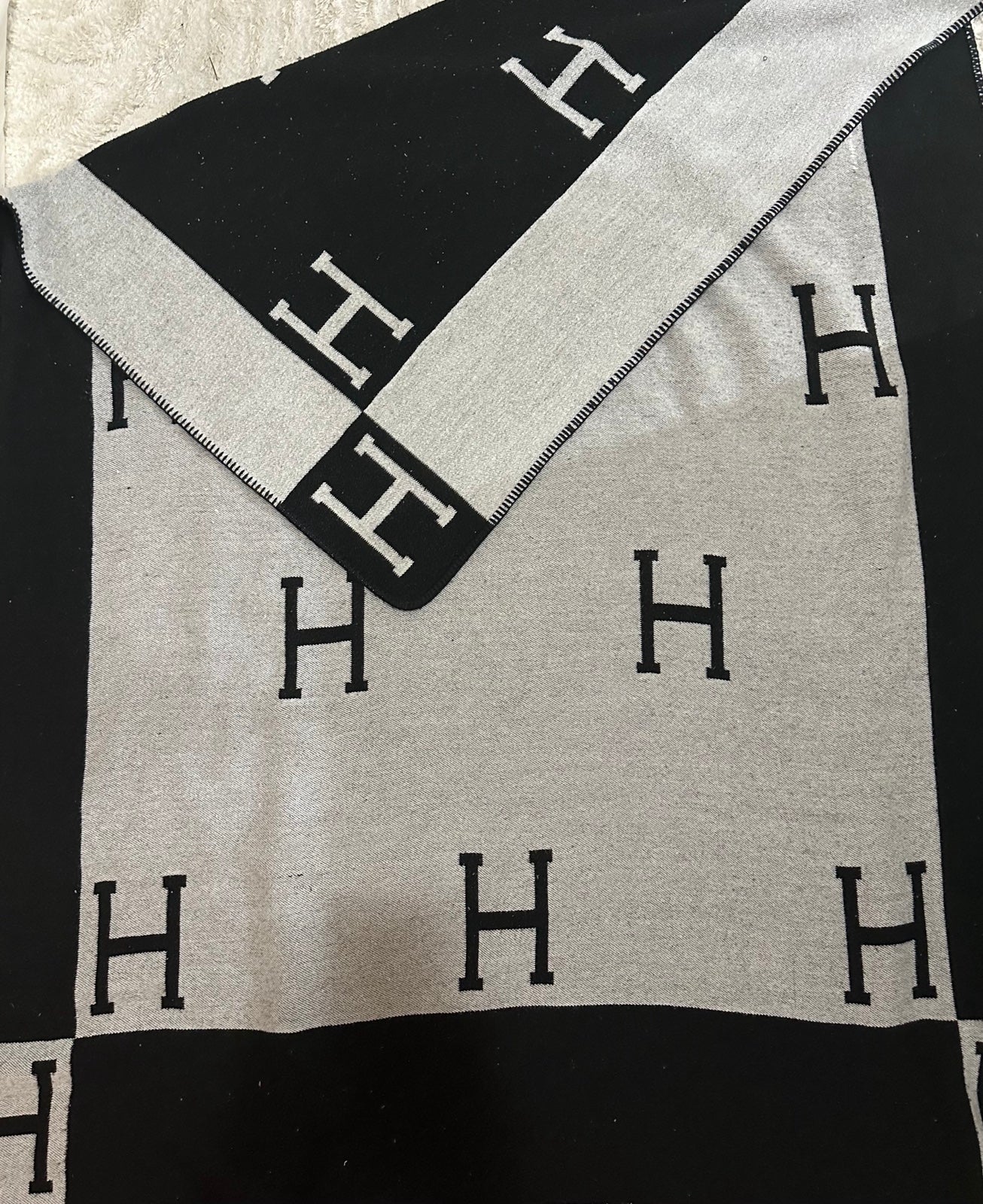 Avalon Hermes throw blanket