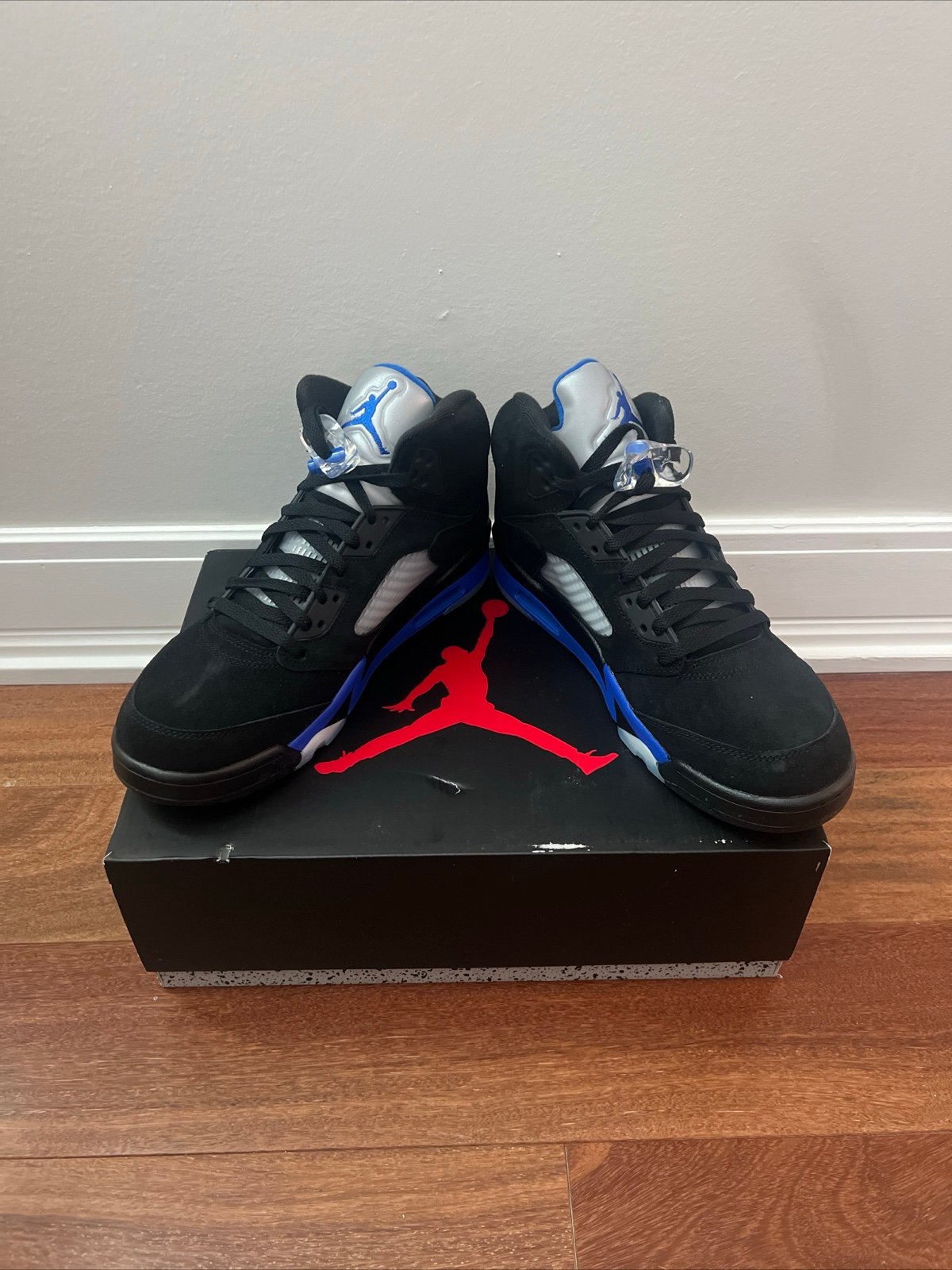 Size 10.5 Jordan 5 retro mid racer blue