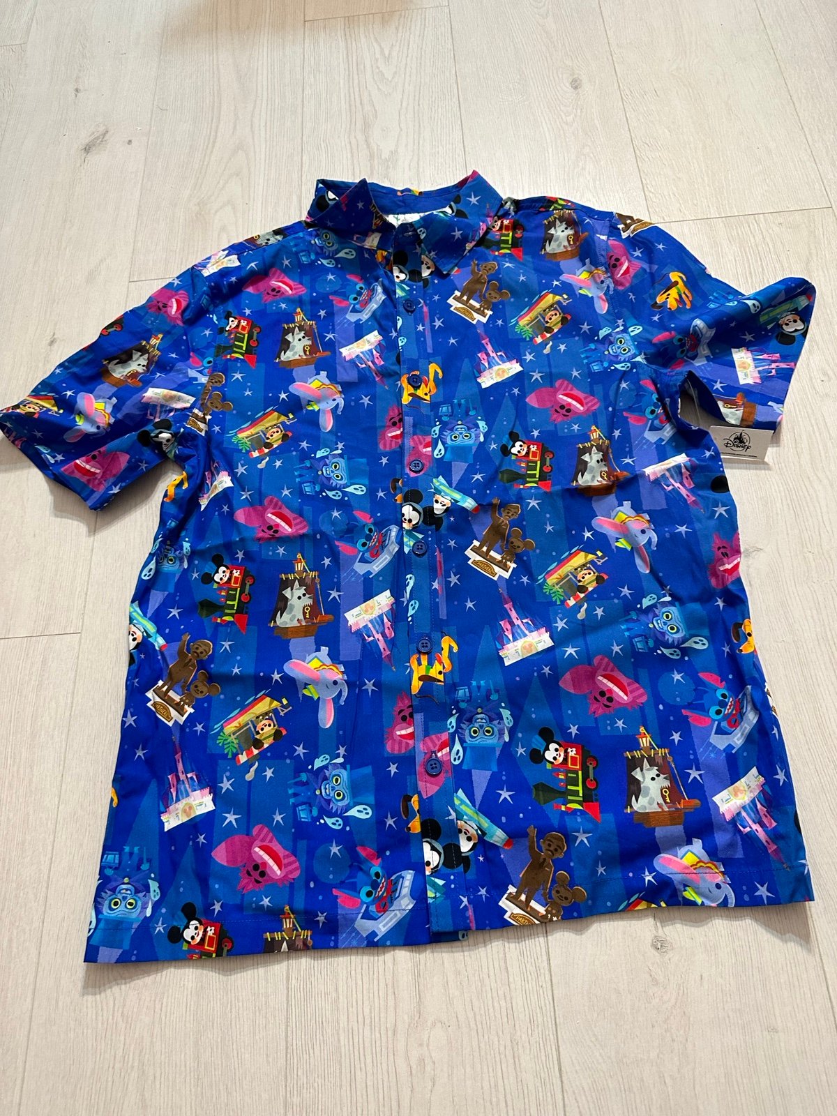 New Disney joey chou button-up top all over print