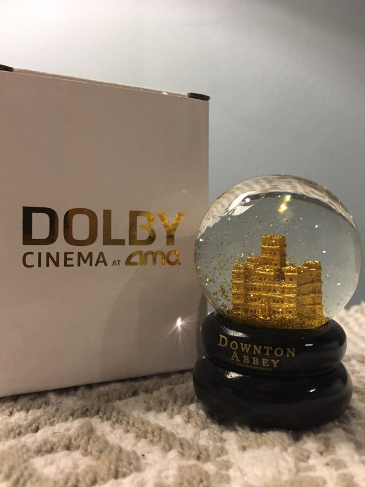 Downton Abbey snowglobe