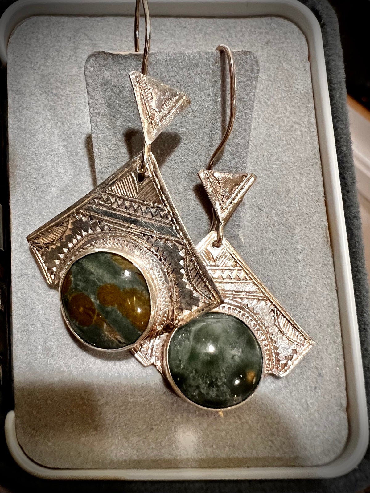 Beautiful Silver Earrings stamed 925