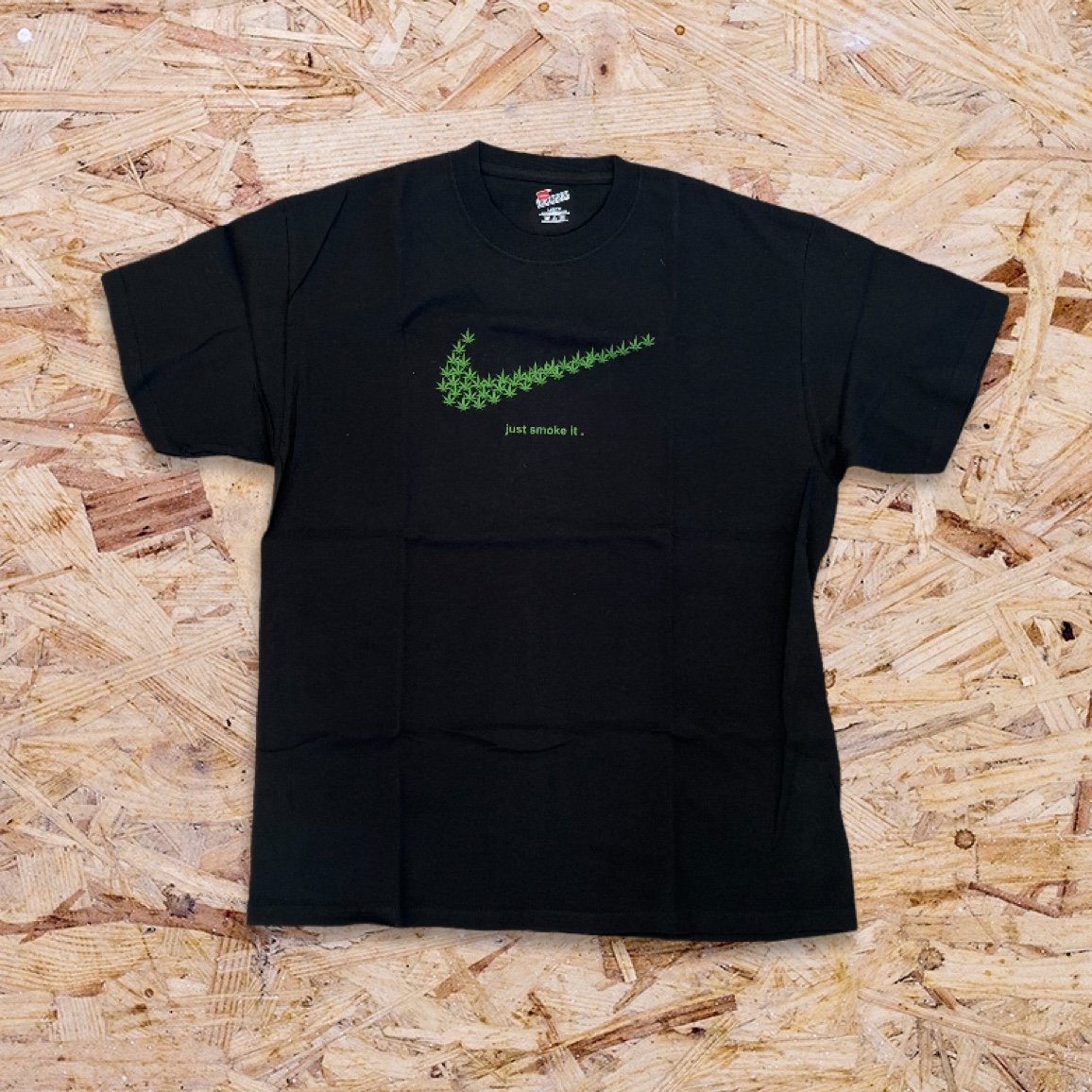 New HANES NIKE Marijuana Just Smoke It Tee
