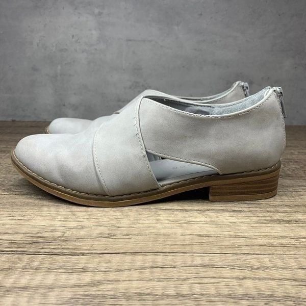 Rocket Dog-Maisie Grey Suede Ankle Loafer~Size 6