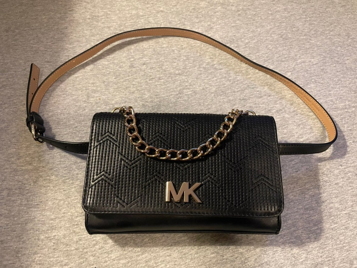 Michael Kors Quilted Belt Bag (Fanny Pack) - Black
