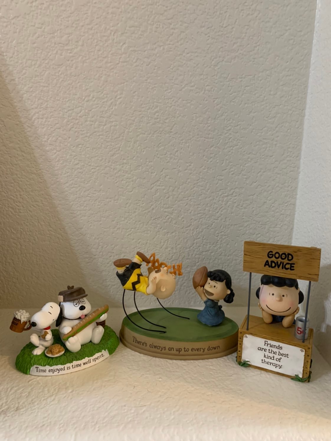 Hallmark Charlie Brown Peanuts Collect