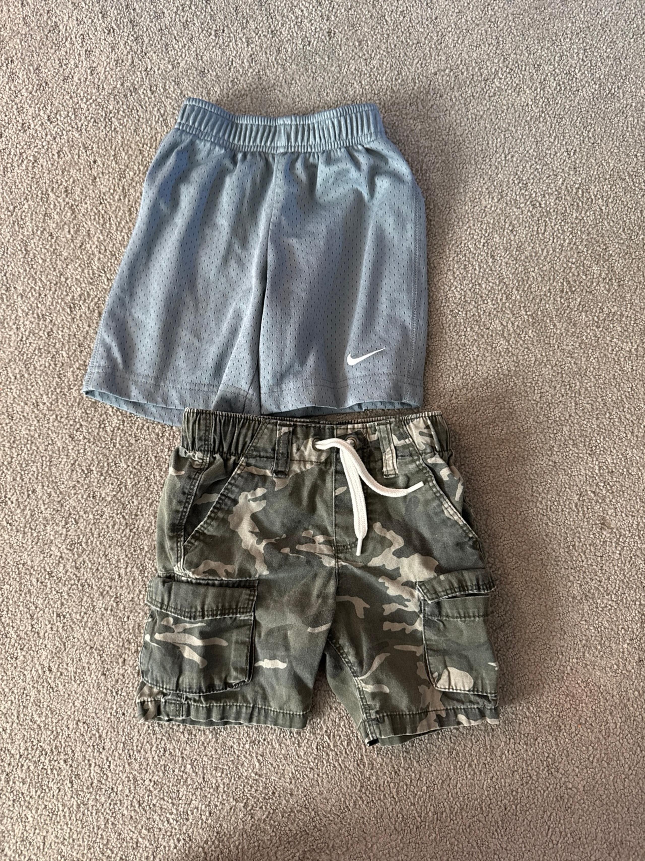 Boys shorts size 2T