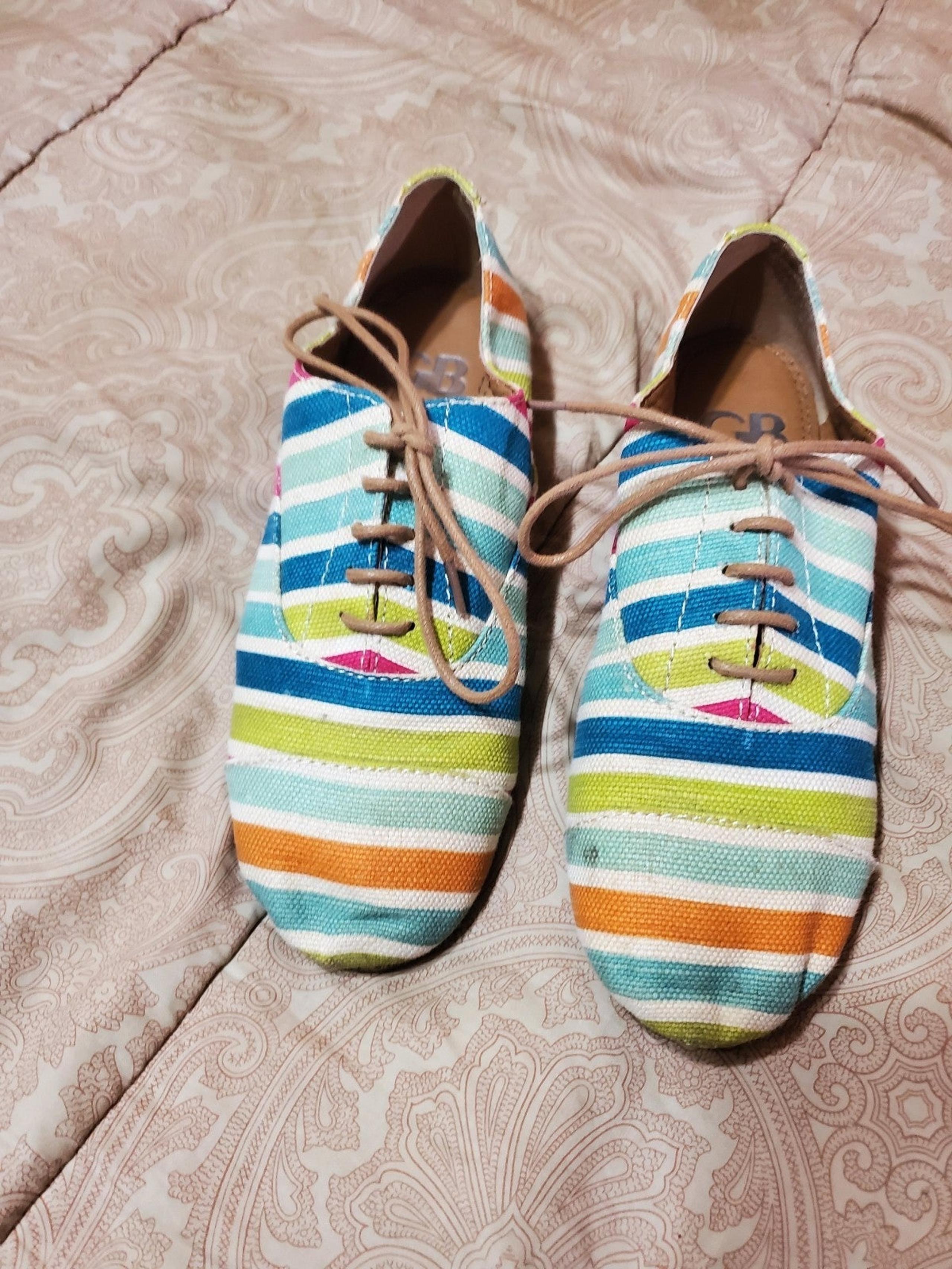 Gianni Bini Striped Shoes Fashion Oxfords Sneakers