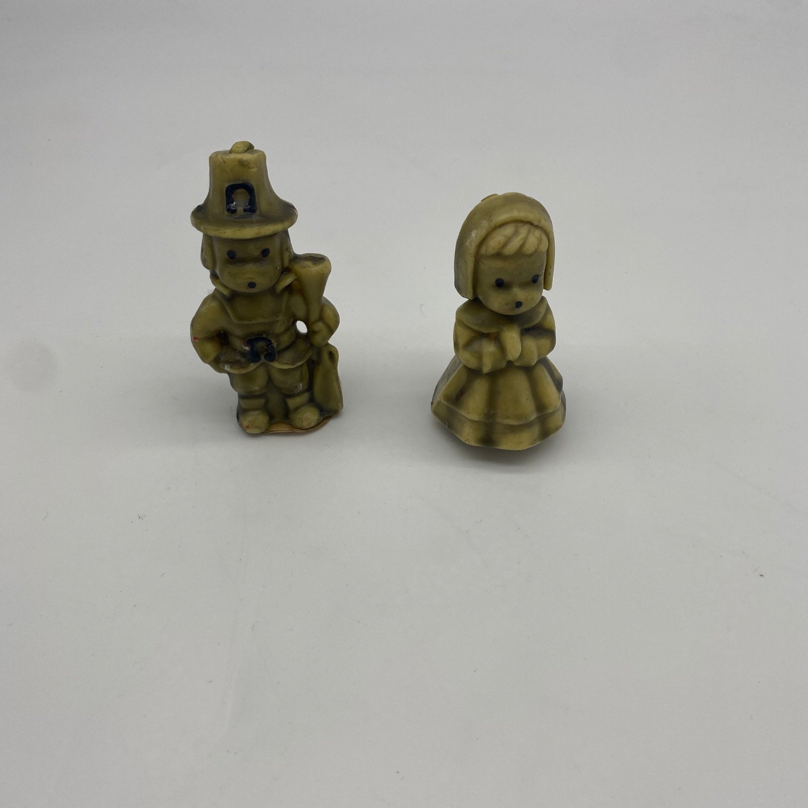 Vintage Gurley Candles Thanksgiving Gray Pilgrim Girl & Boy 3-1/2 Unburned
