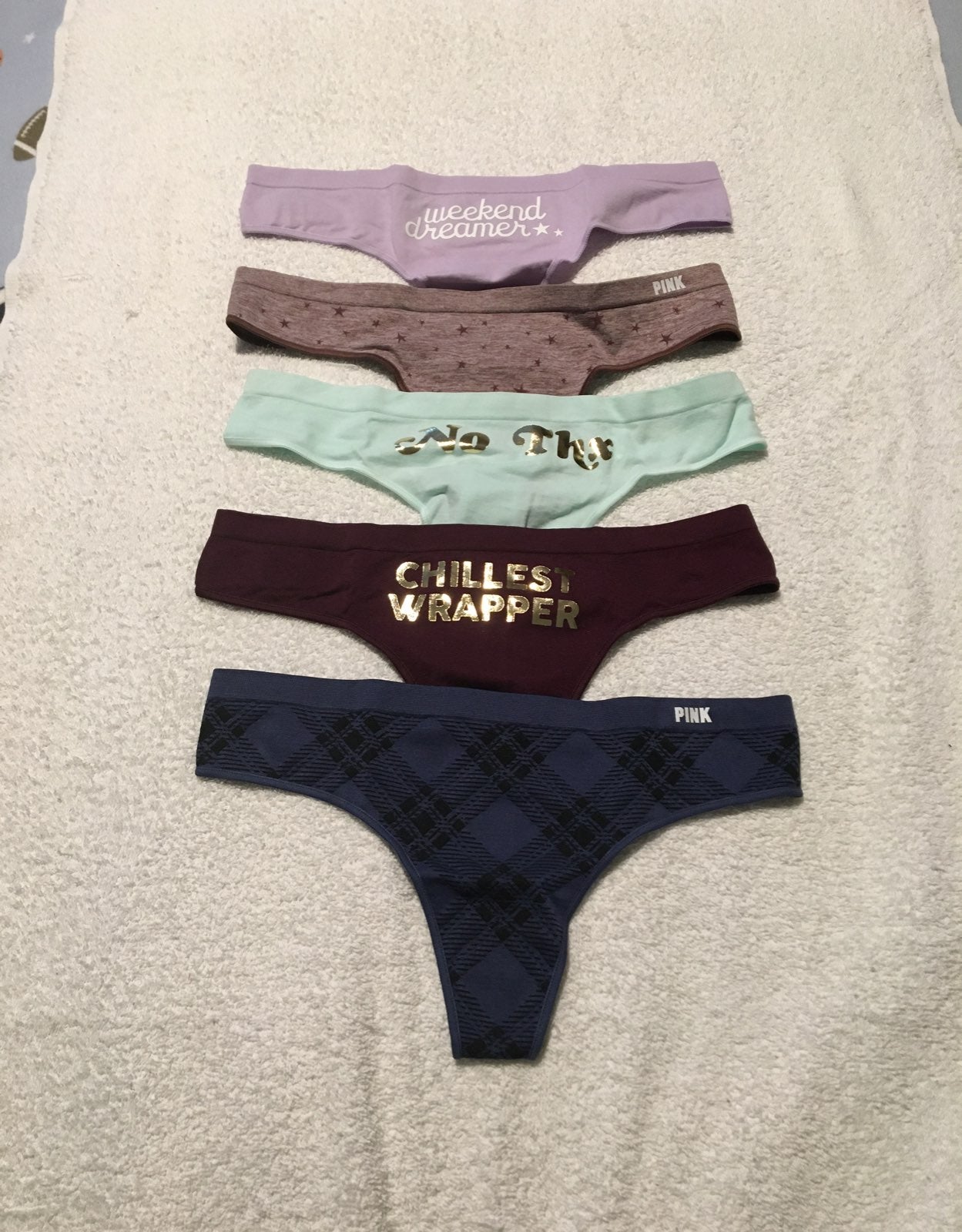 VS PINK Seamless Thong Panty Lot Small