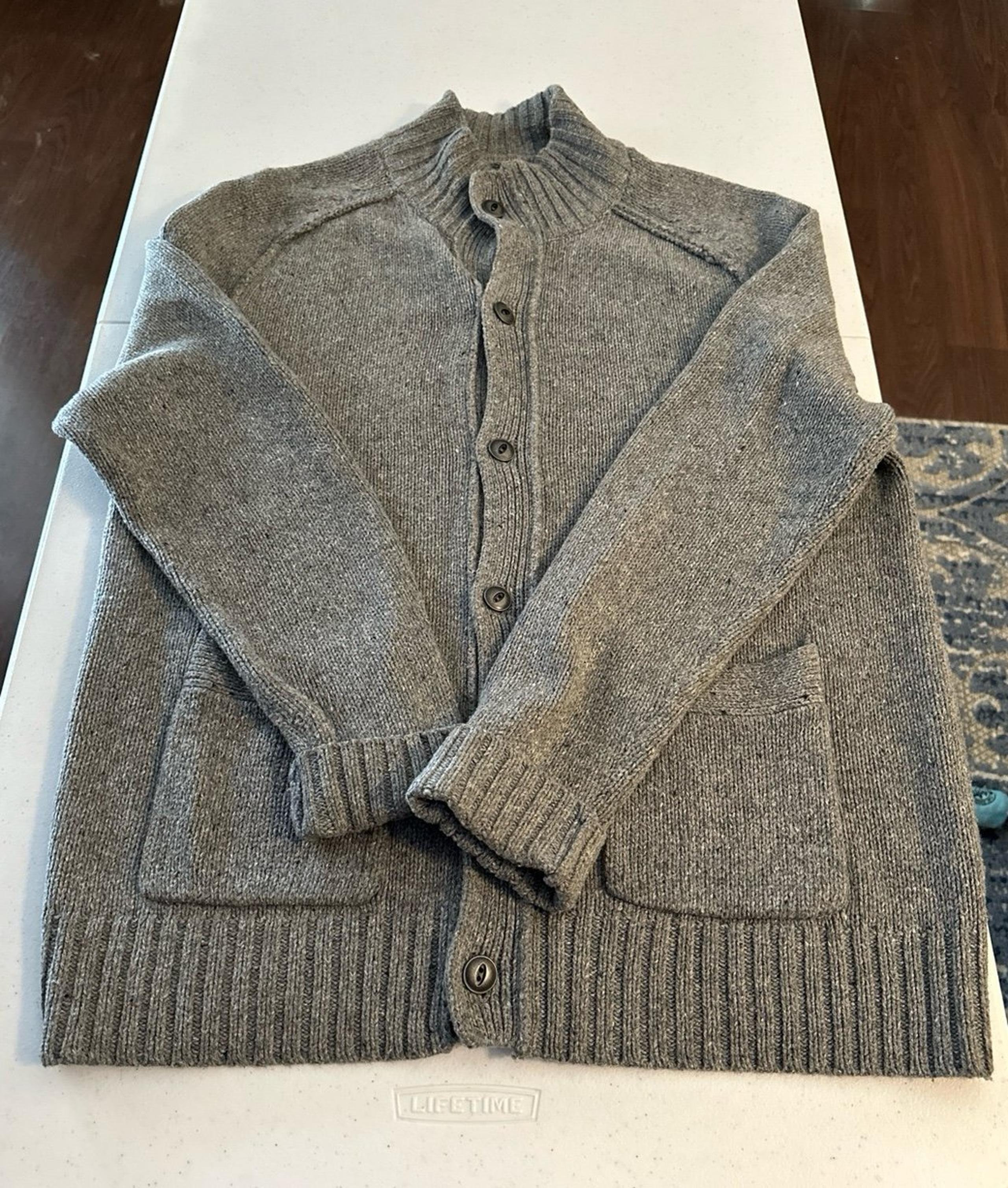 CONVERSE cardigan sweater size large