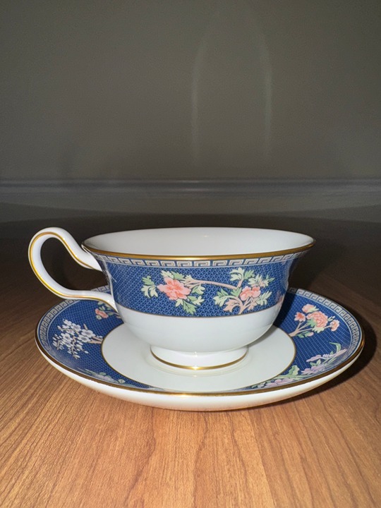 Wedgwood Vintage Blue Siam Peony Shape Footed Cup and Saucer Set (2)