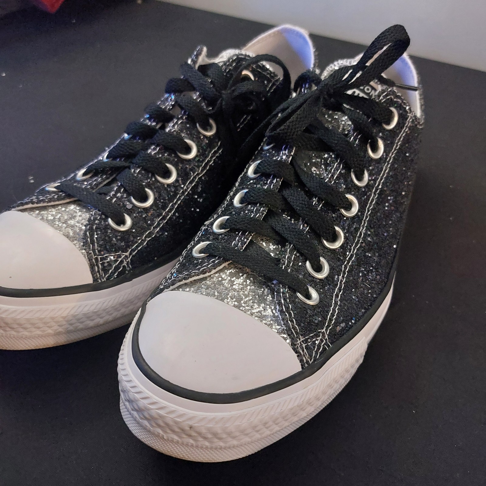 Glitter Converse All Star Low Top Women Size 10.5 Black and Silver LIKE NEW