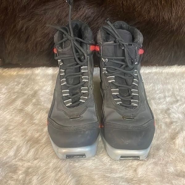 Alpine cross country ski boots 36 (1760)