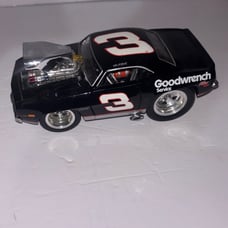 Dale Earnhardt Sr. 1:24 Scale Camaro Muscle Machine Die Cast Car