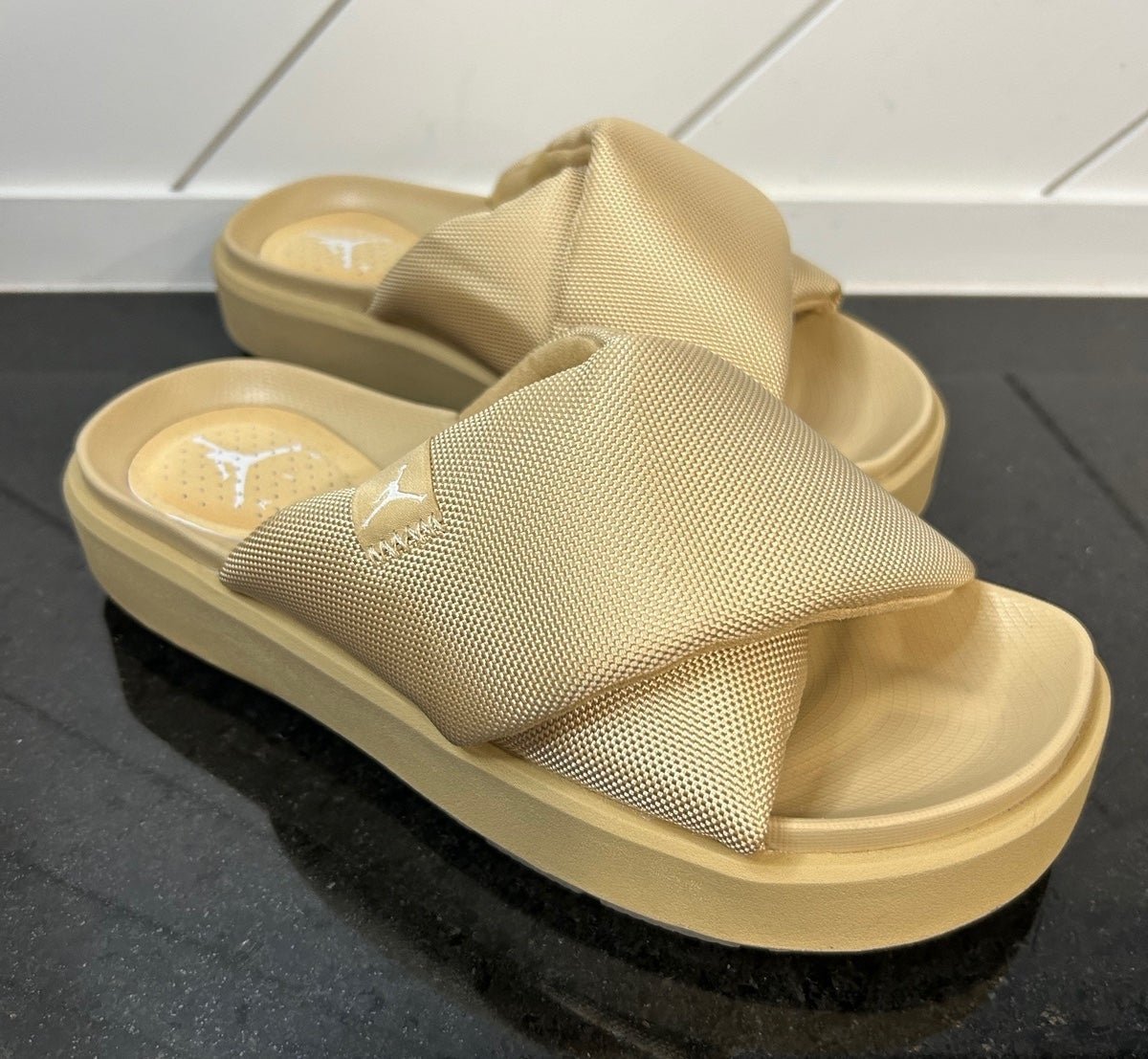 Unisex Air Jordan - Sophia Slide Sandals - Men’s Size 7.5