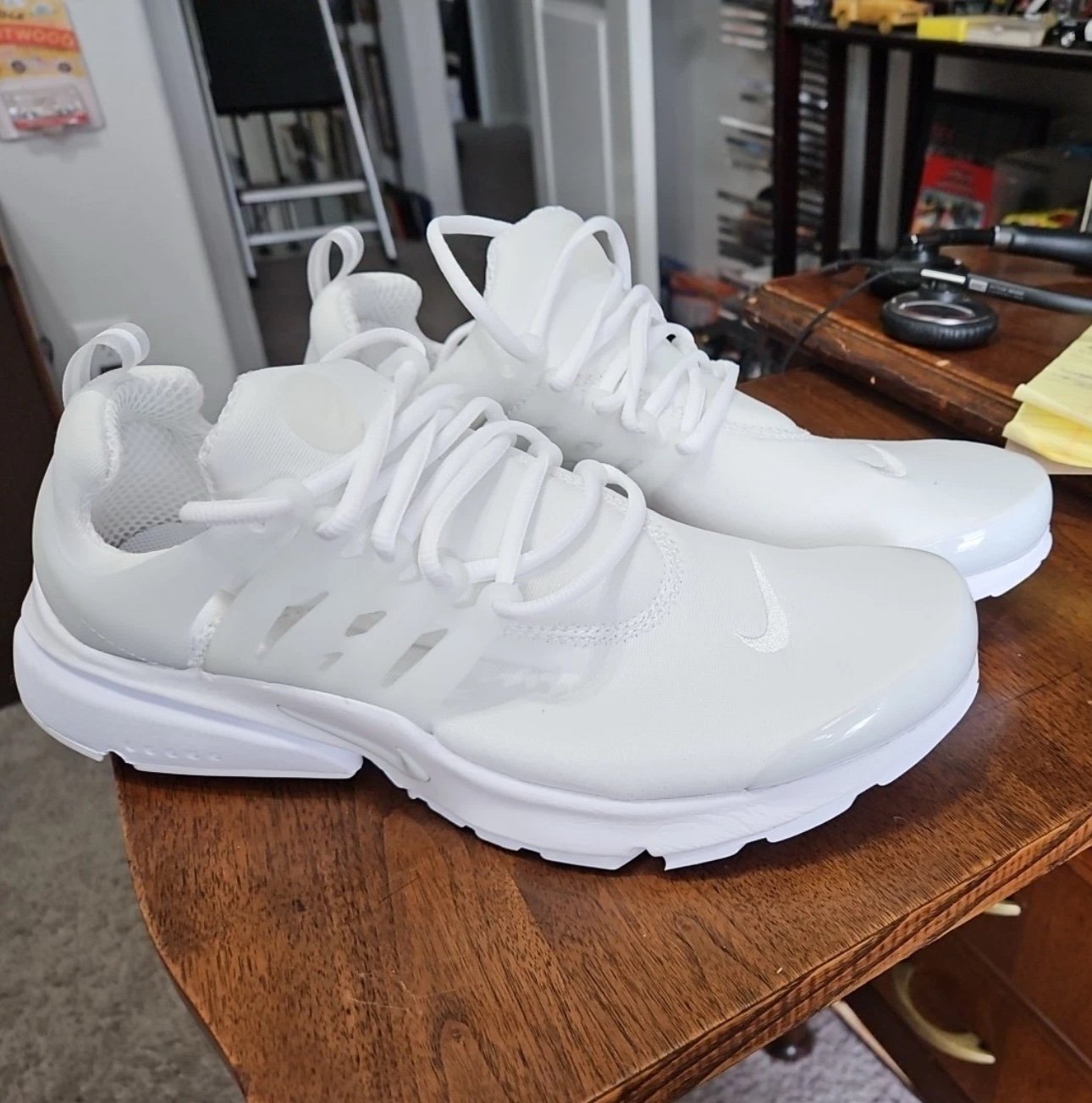 Nike Air Presto Triple White Pure Platinum Sneakers CT3550-100 NEW IN BOX *RARE*